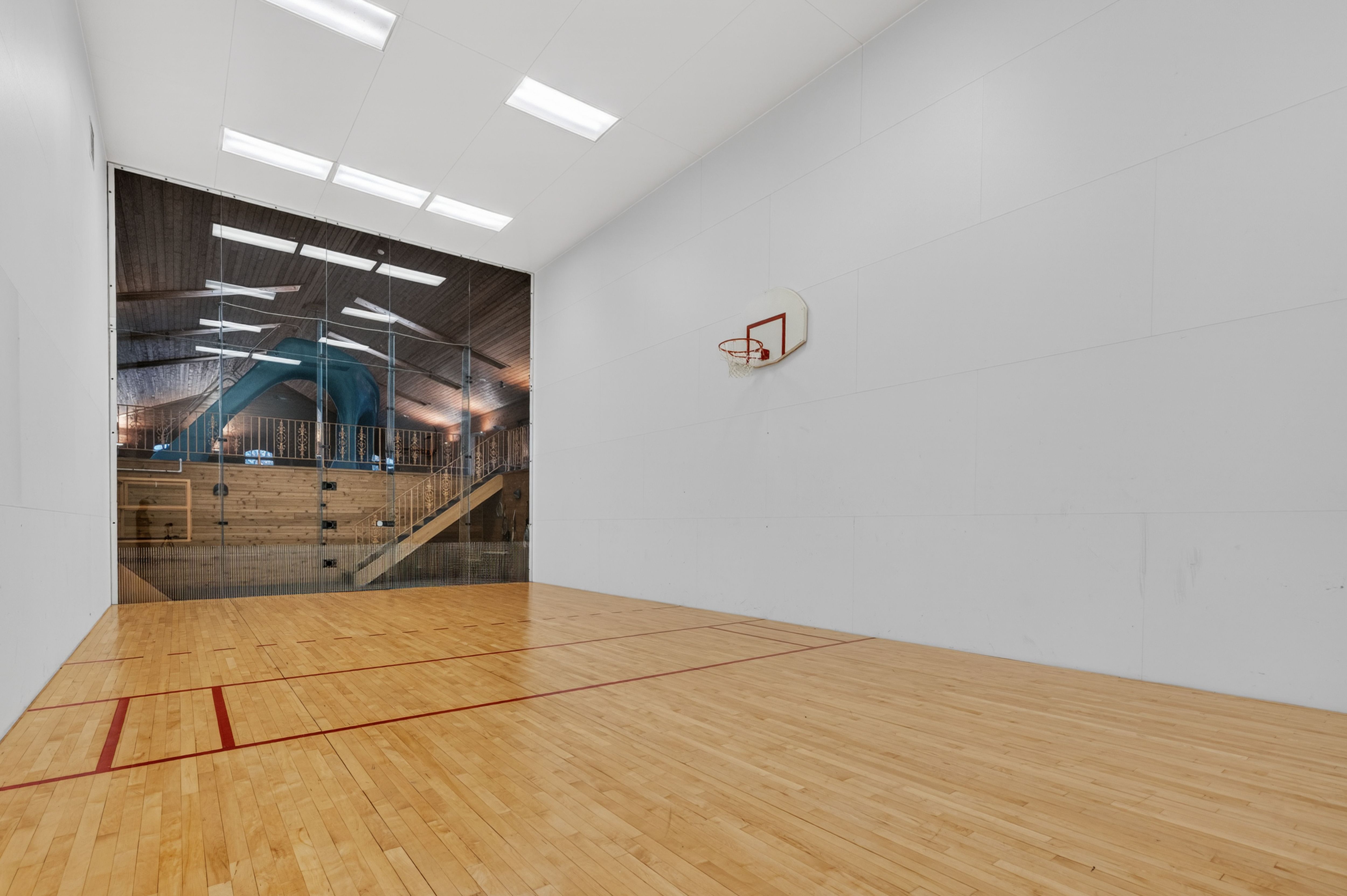 Listing Photo: DSC07547