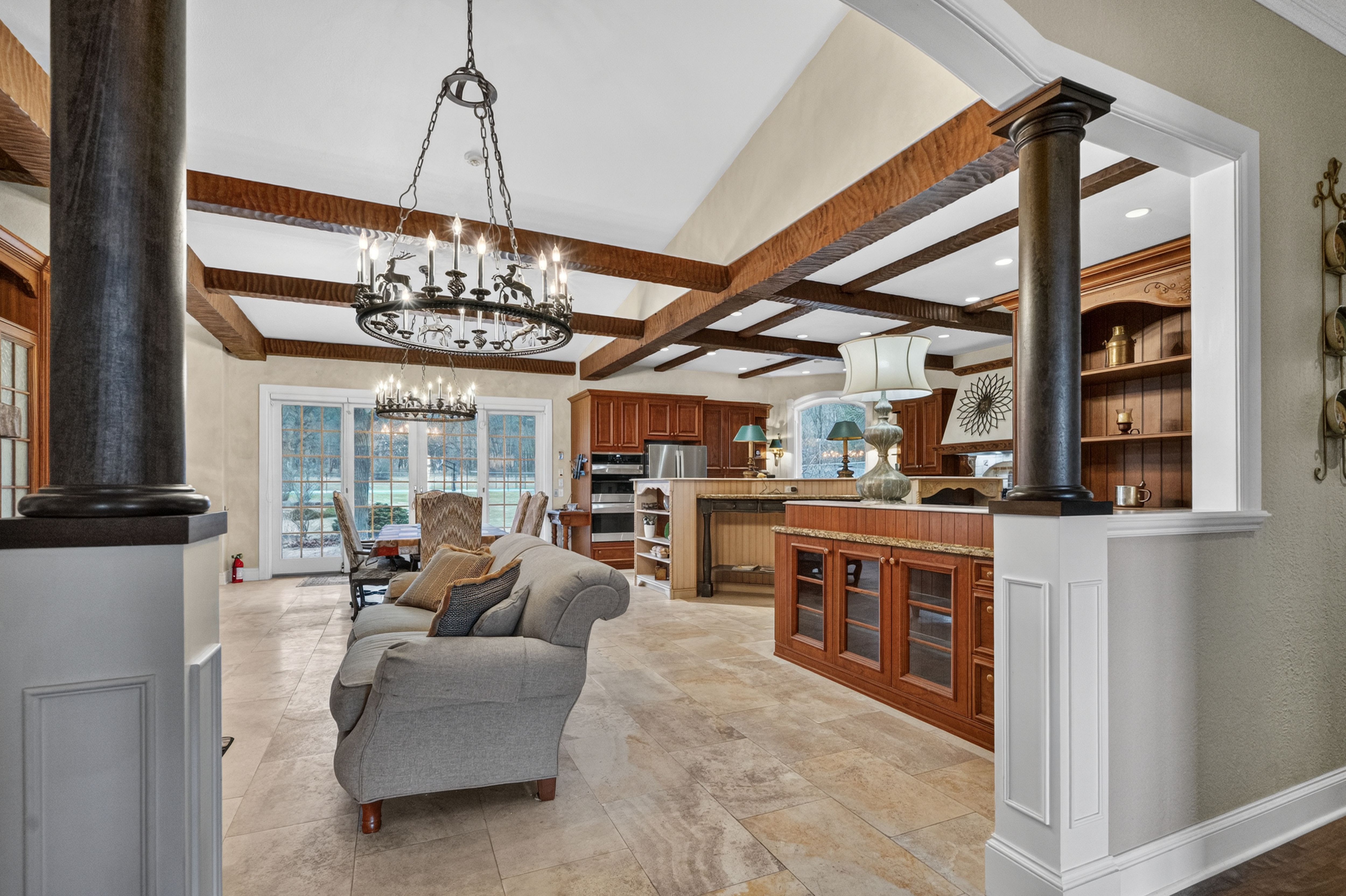 Listing Photo: DSC07562