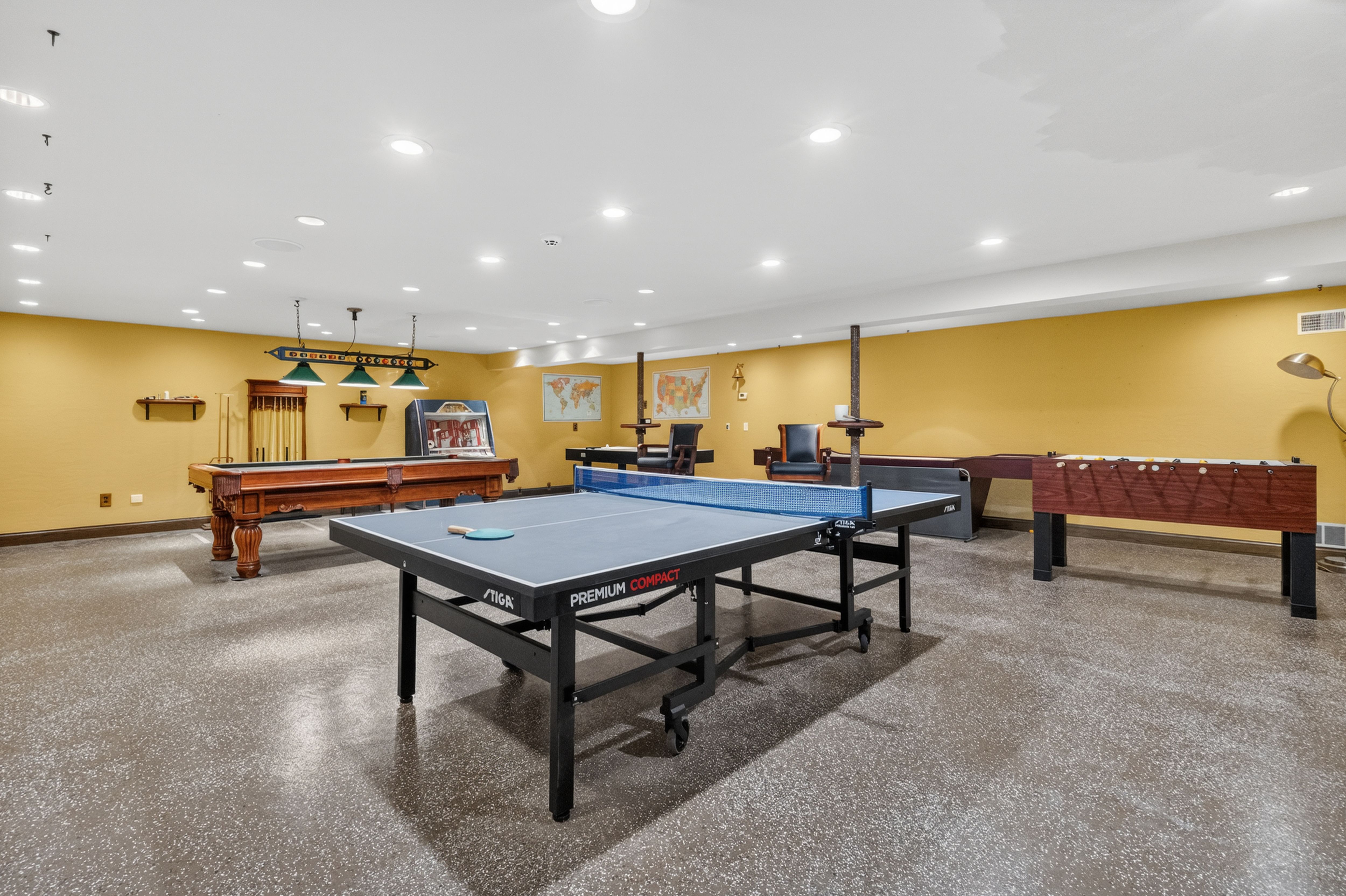 Listing Photo: DSC07647