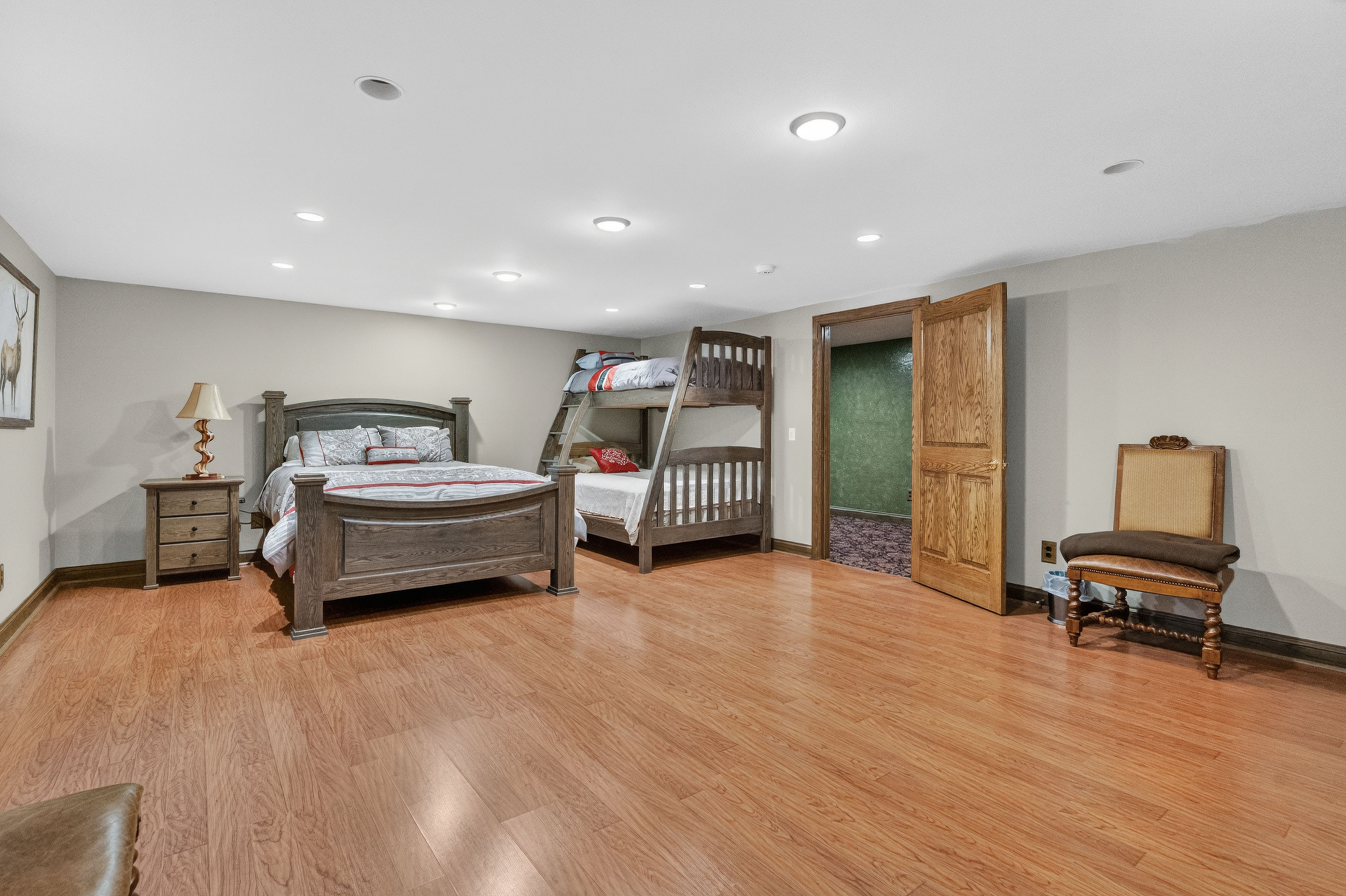 Listing Photo: DSC07667