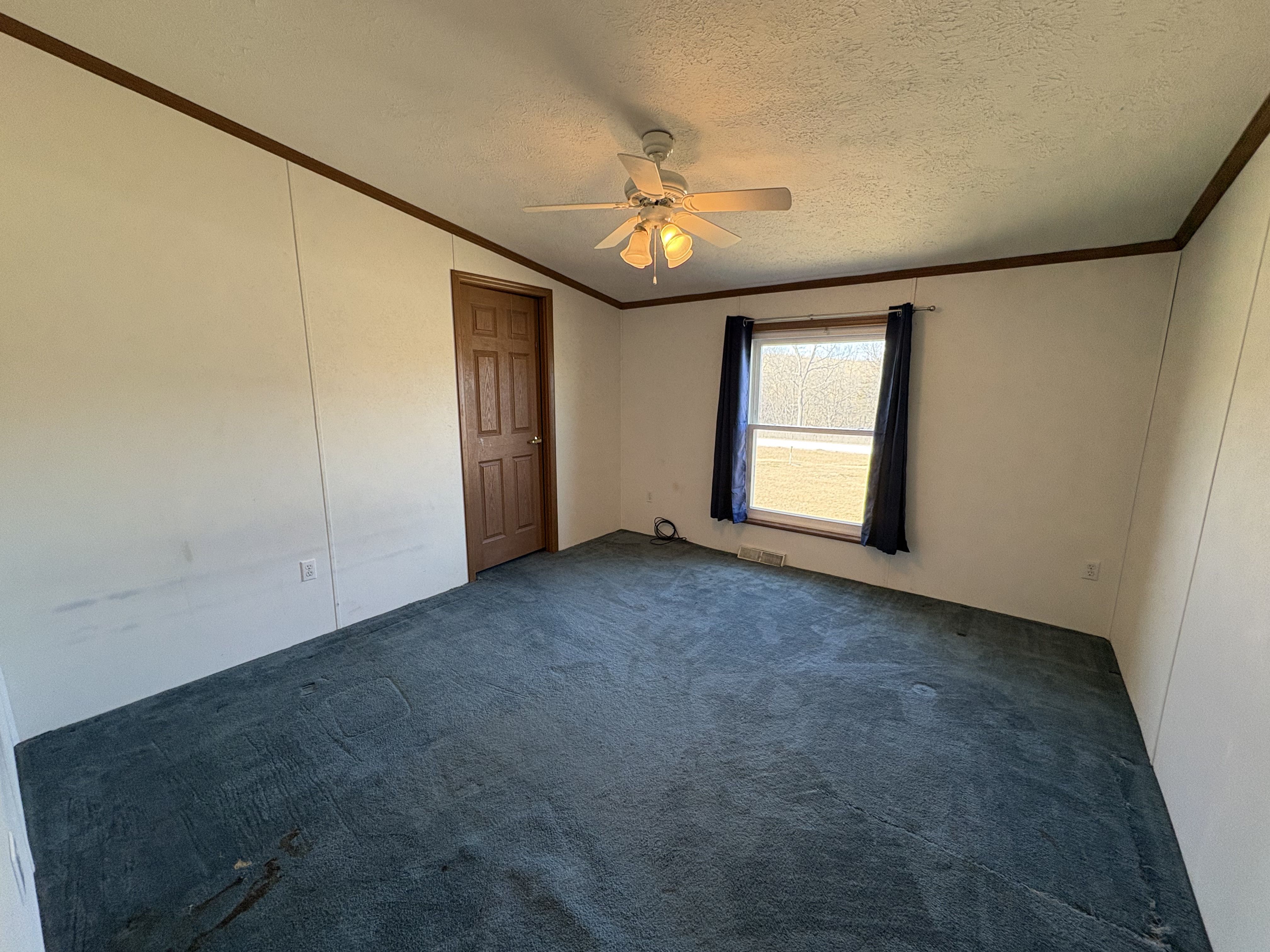 Listing Photo: IMG_8477