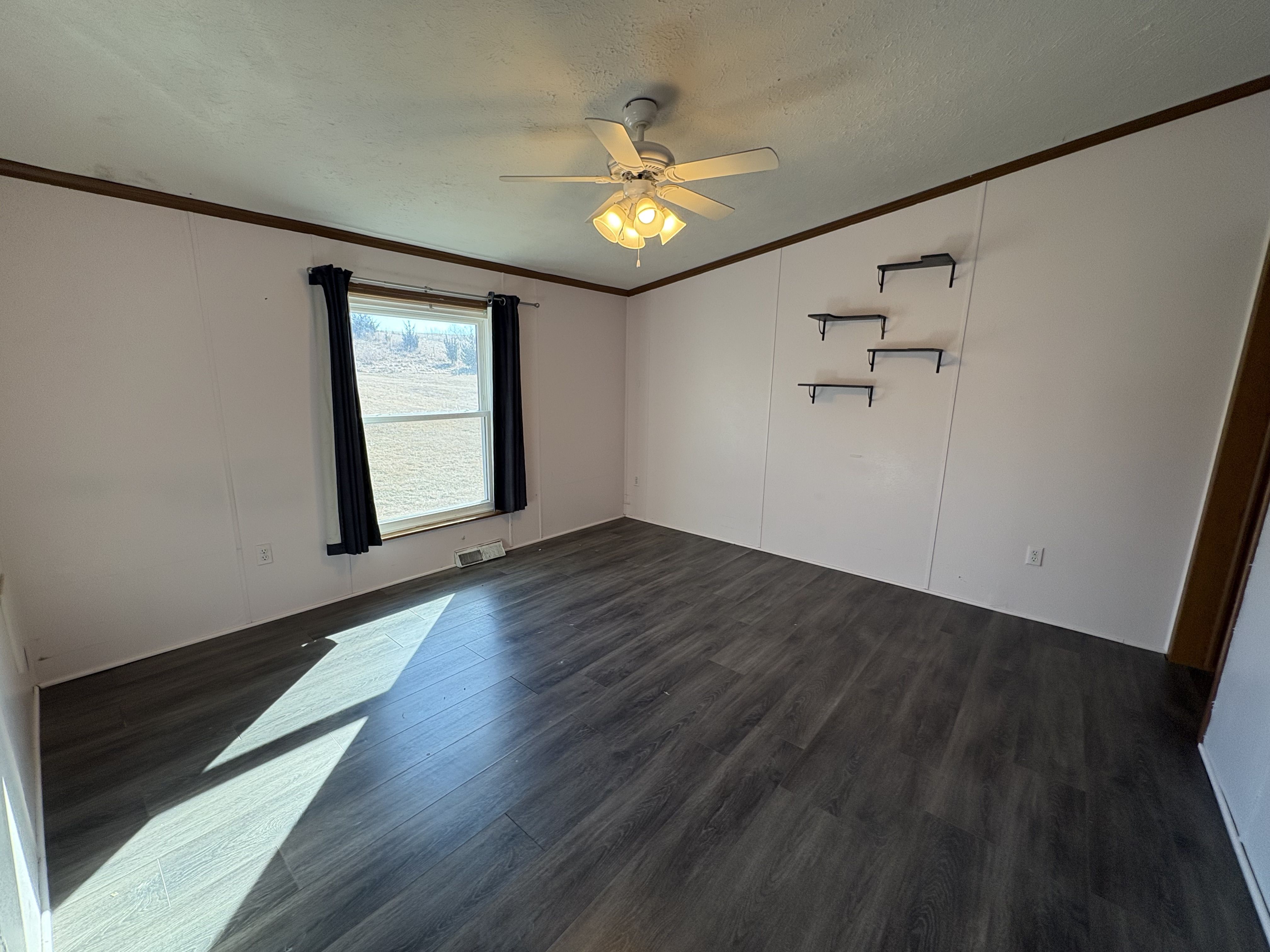 Listing Photo: IMG_8478