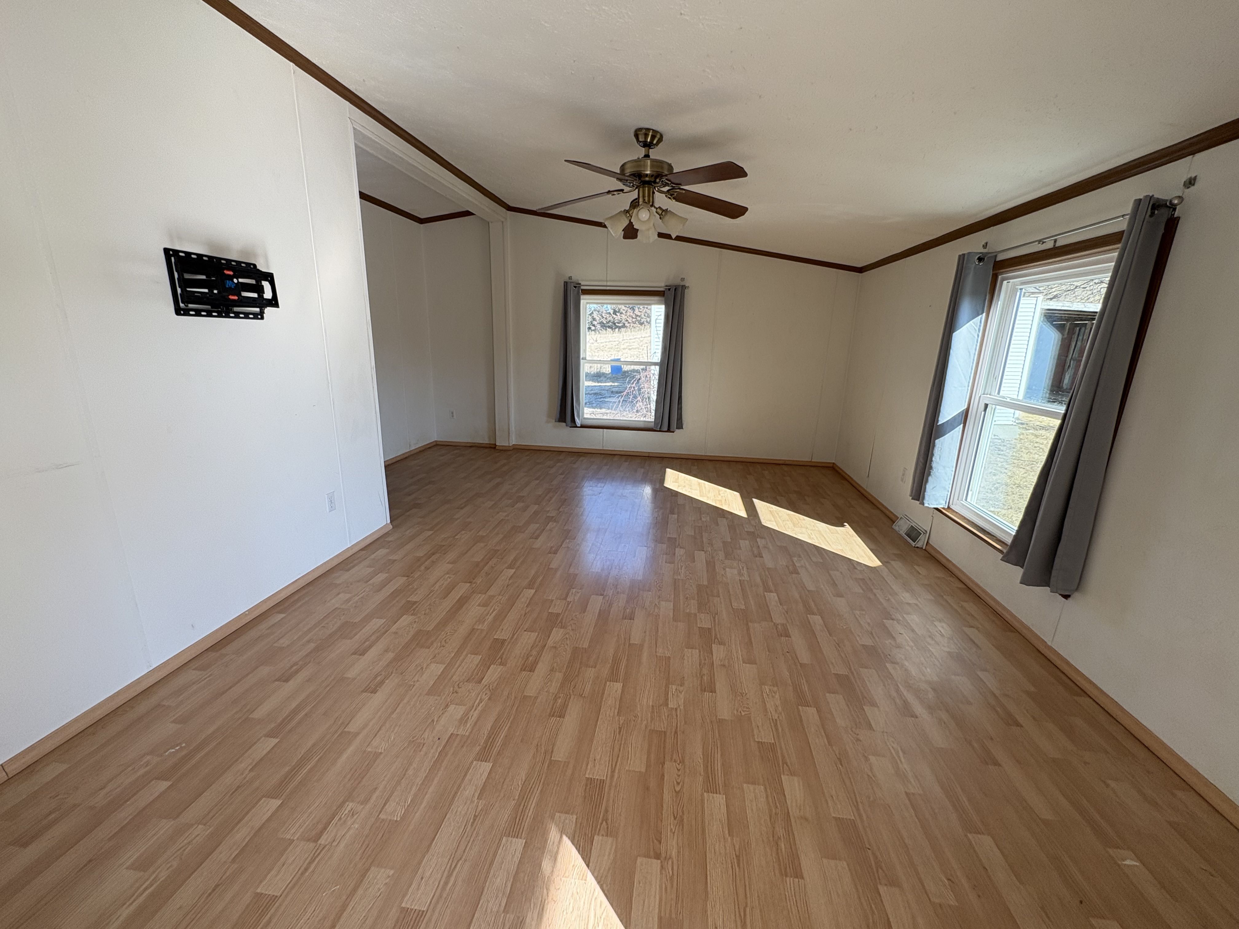 Listing Photo: IMG_8490