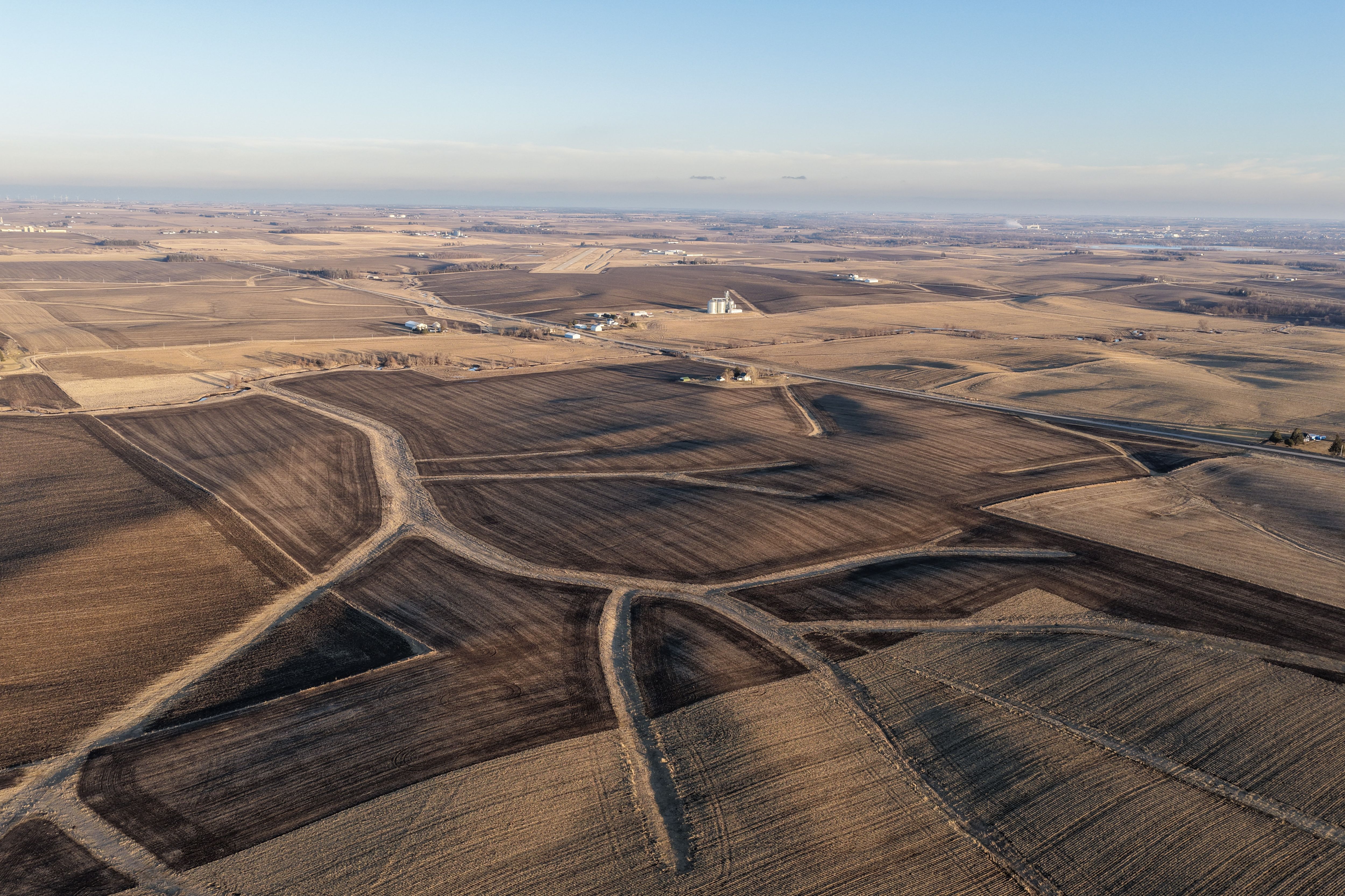 Listing Photo: 11-DJI_20260307173707_0586_D