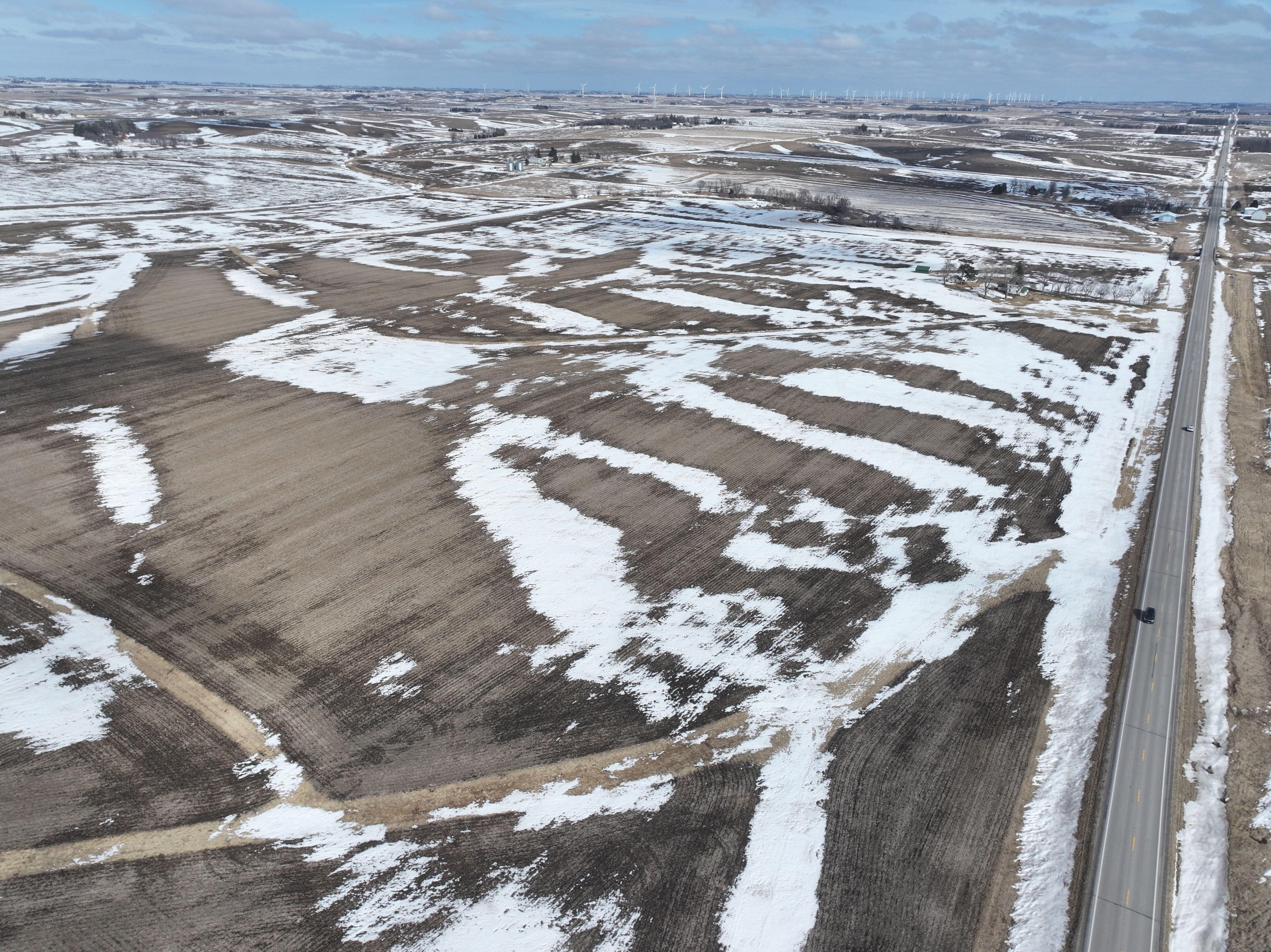 Listing Photo: DJI_20260228140353_0100_D