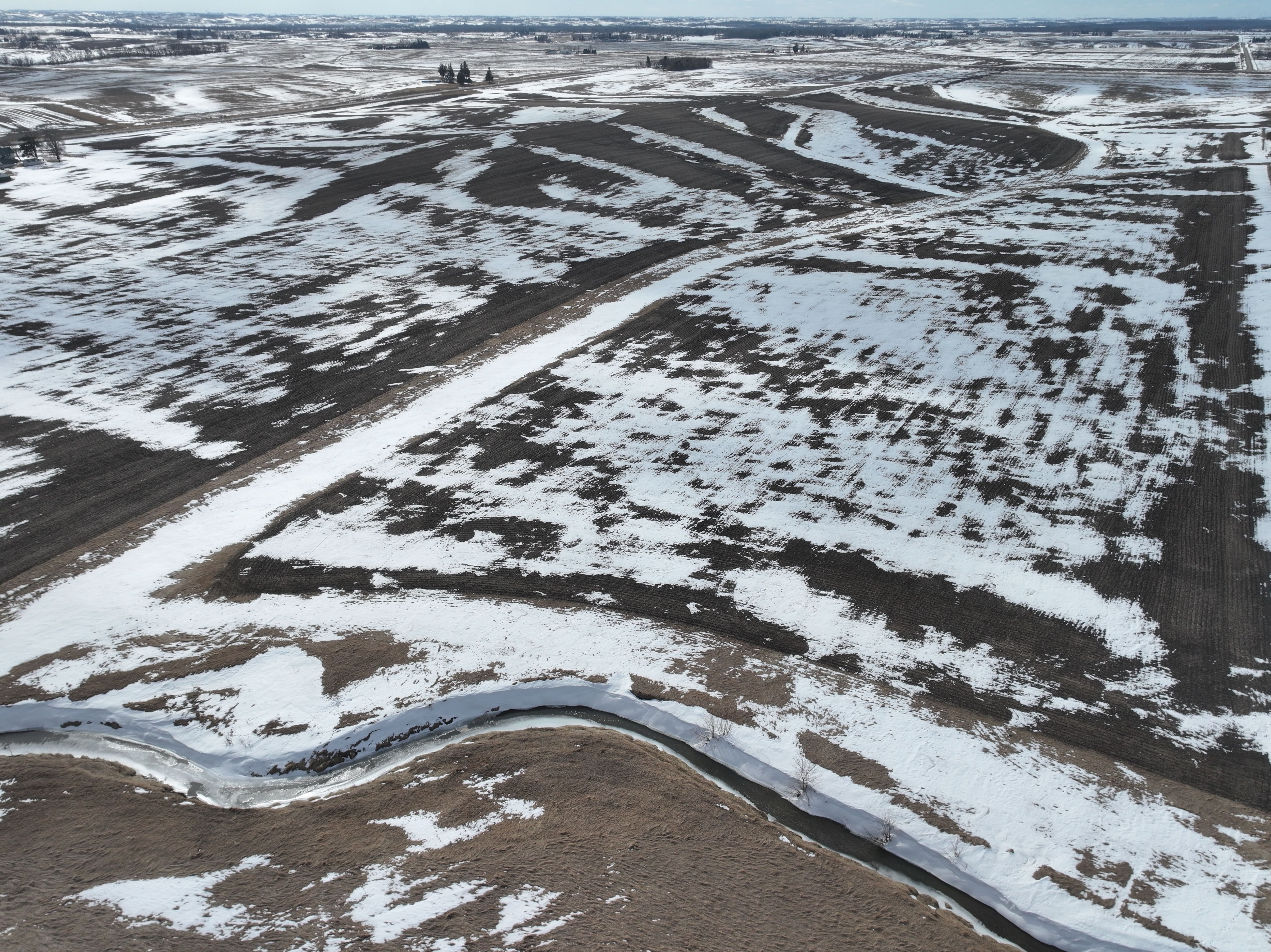 Listing Photo: DJI_20260228141002_0119_D