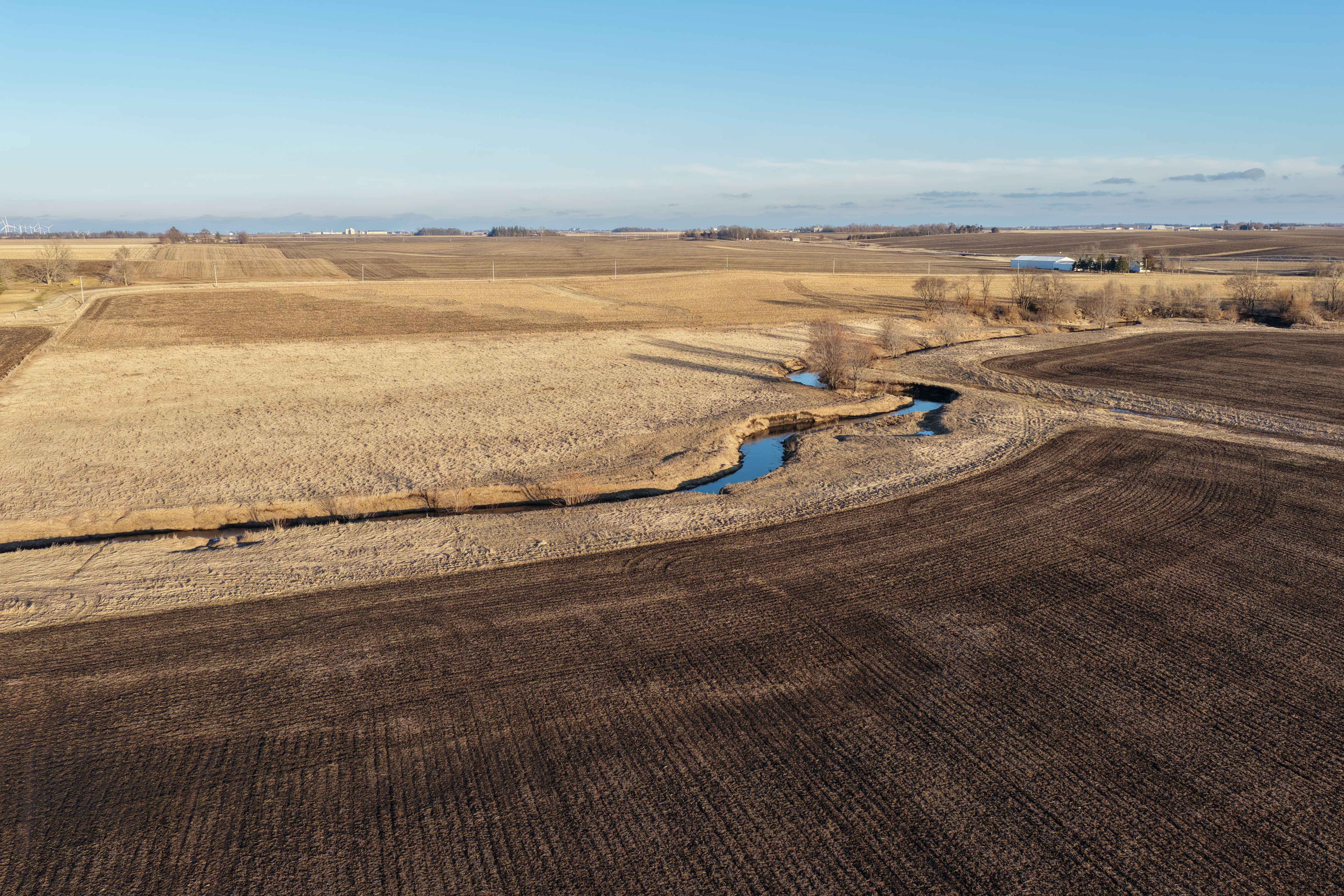 Listing Photo: DJI_20260307172309_0529_D