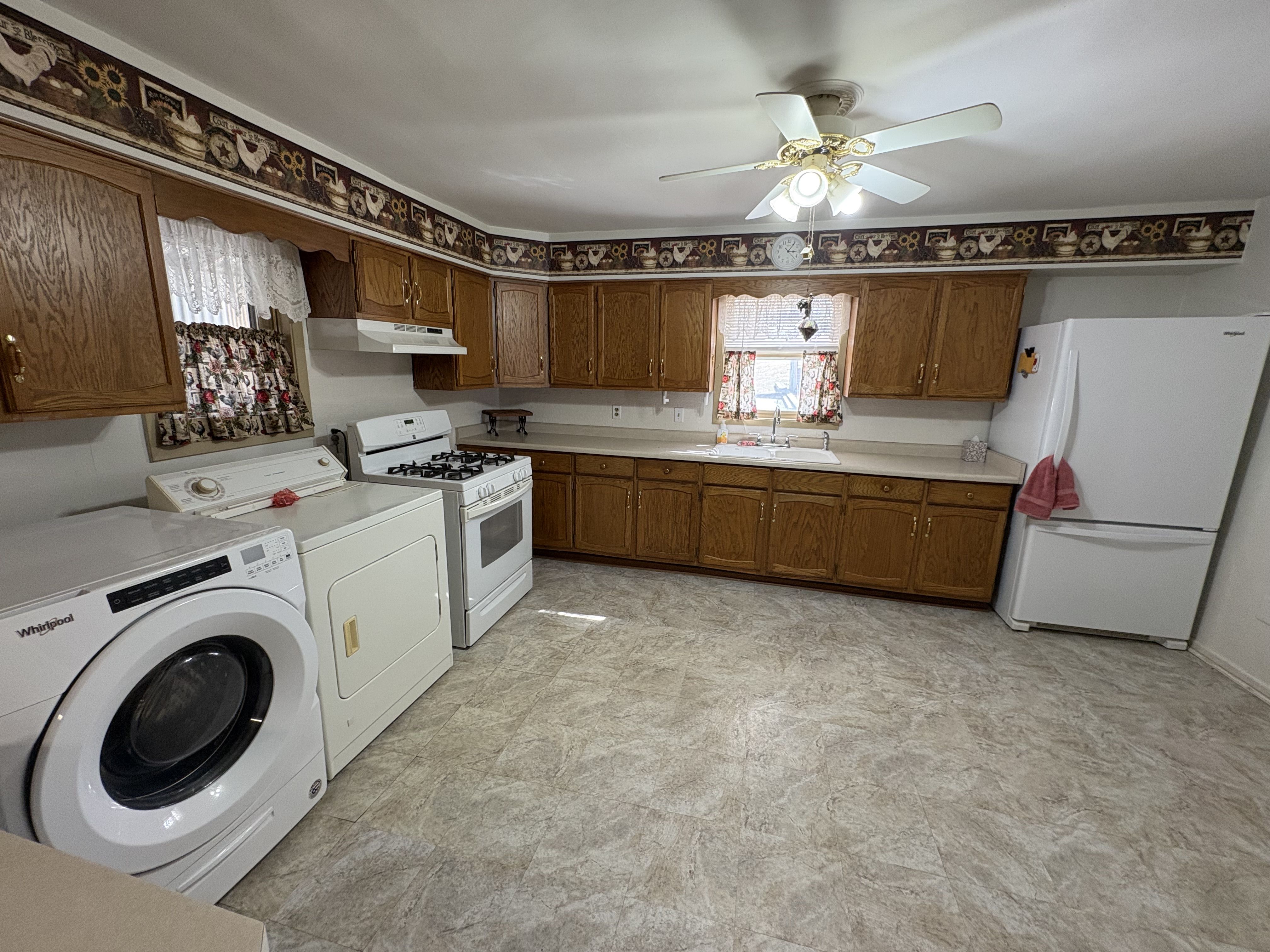 Listing Photo: IMG_8838