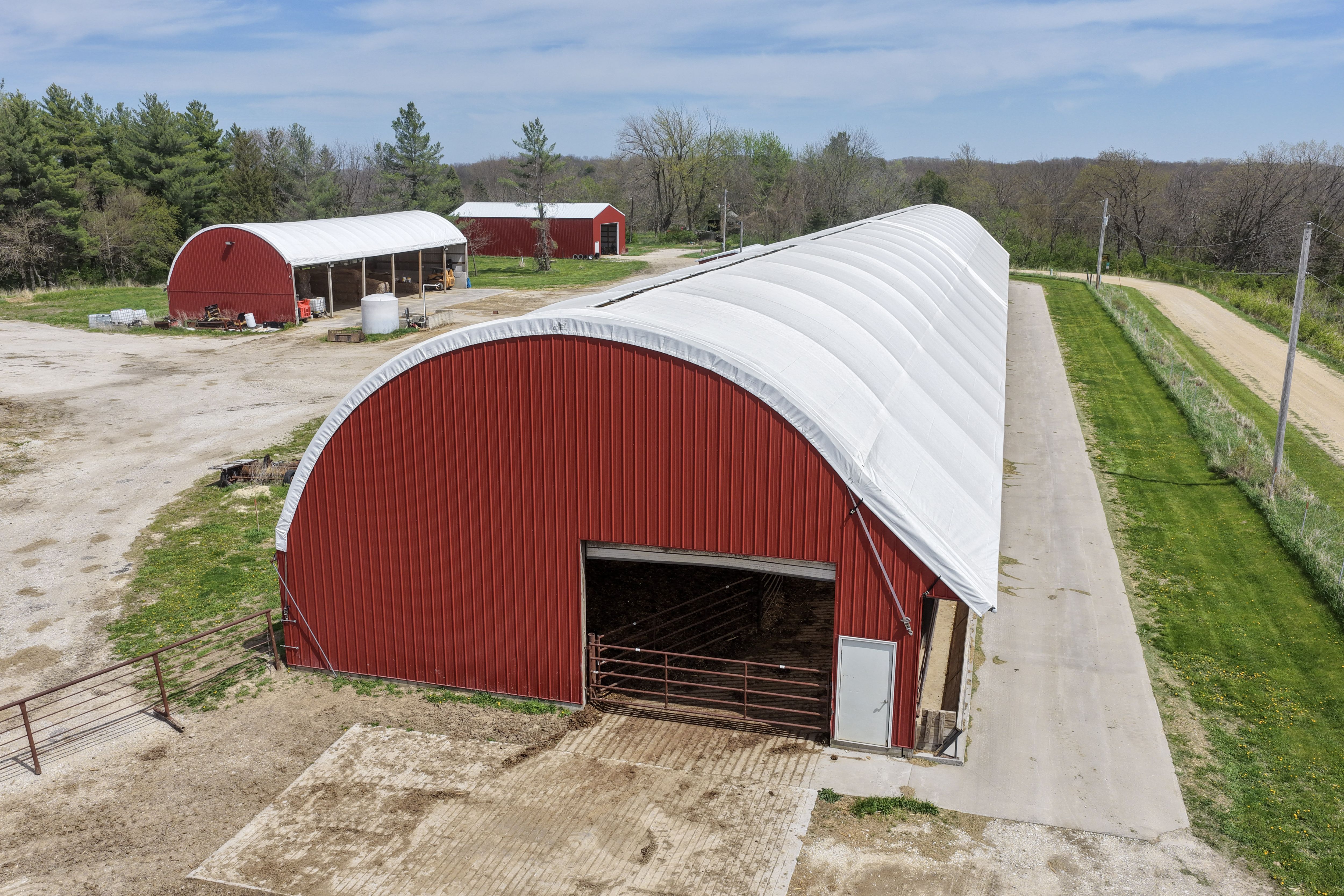 Listing Photo: 372-DJI_20260421141113_0091_D