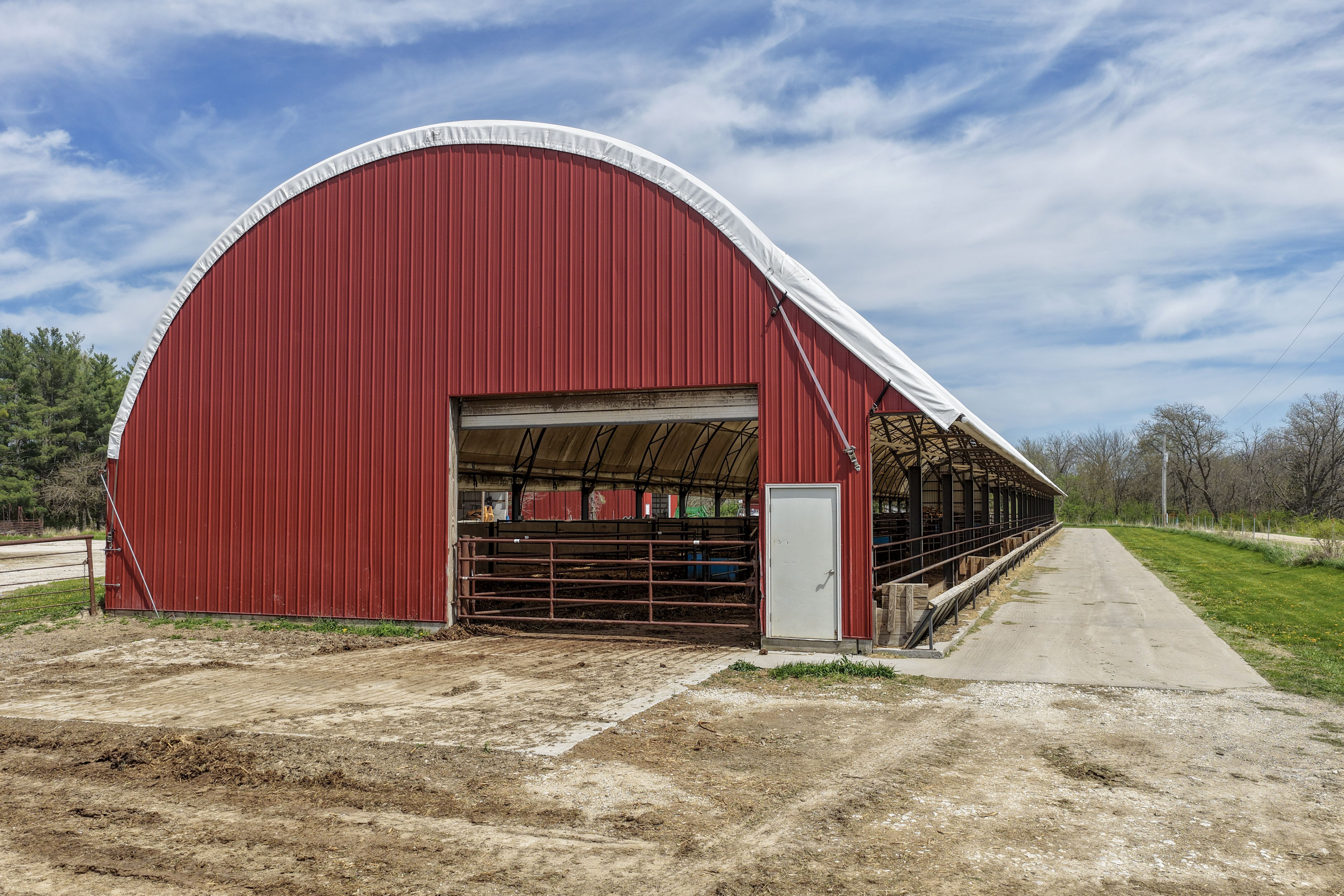 Listing Photo: 373-DJI_20260421141122_0092_D