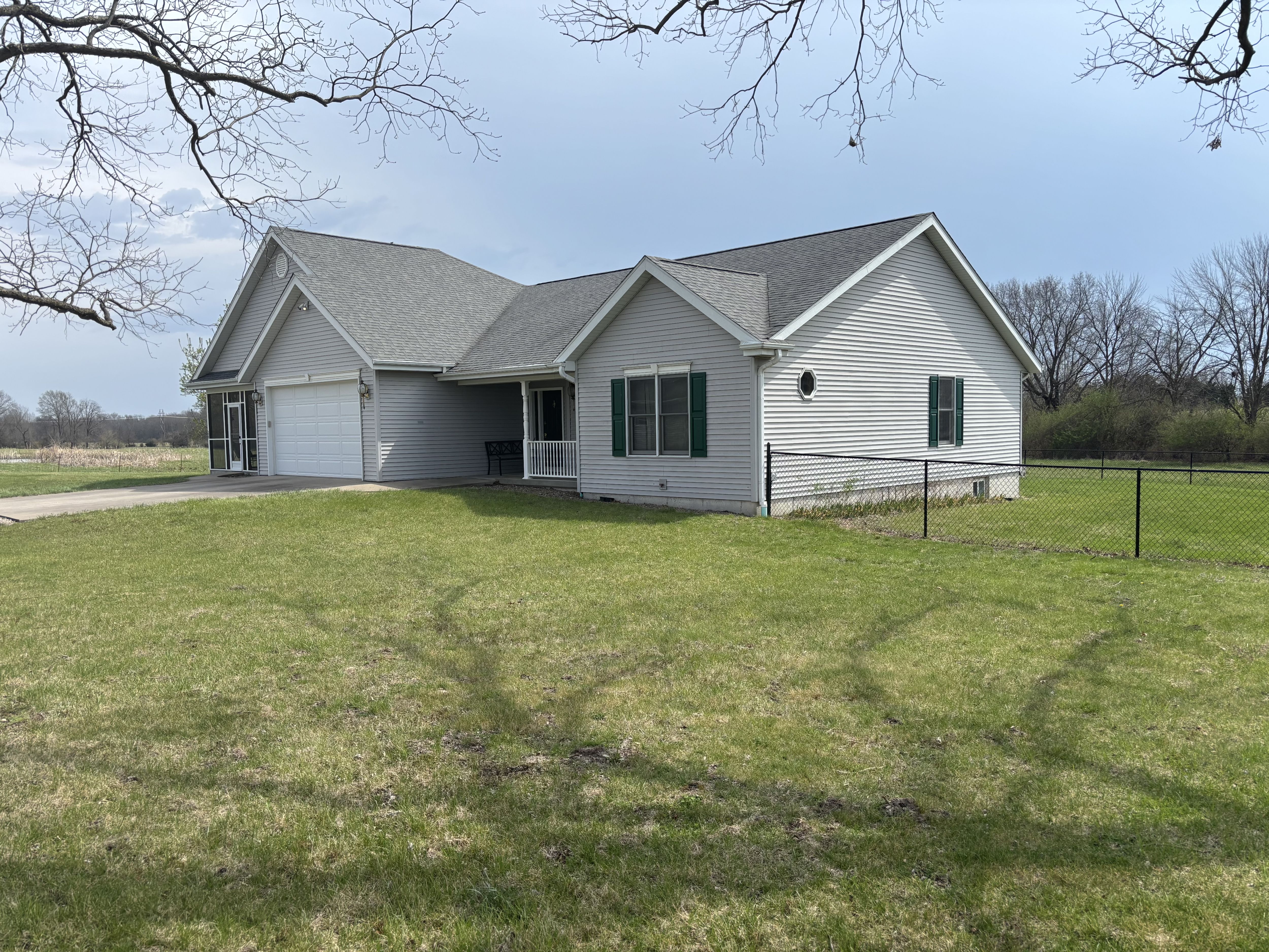 Listing Photo: IMG_4075