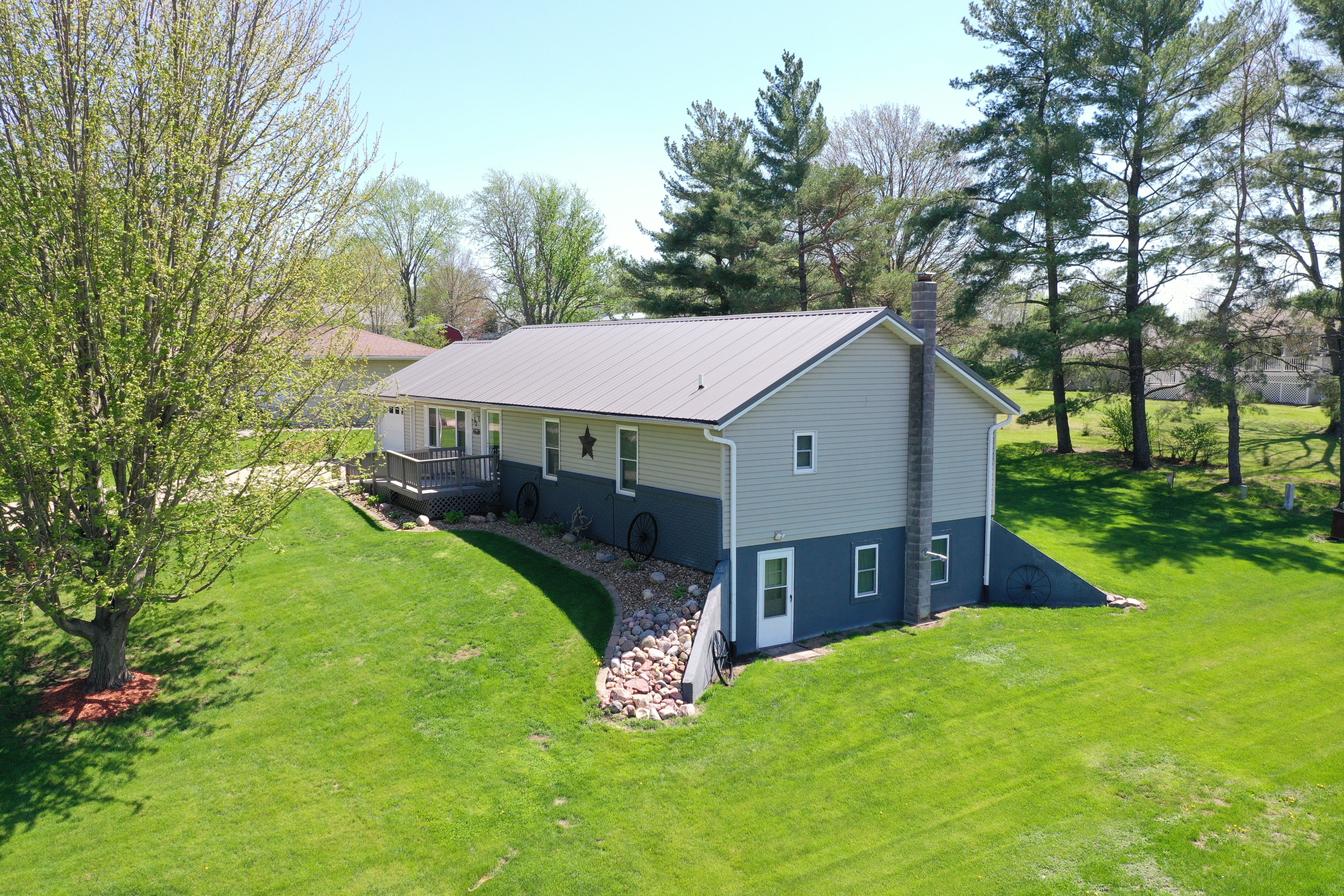 Listing Photo: DJI_0014