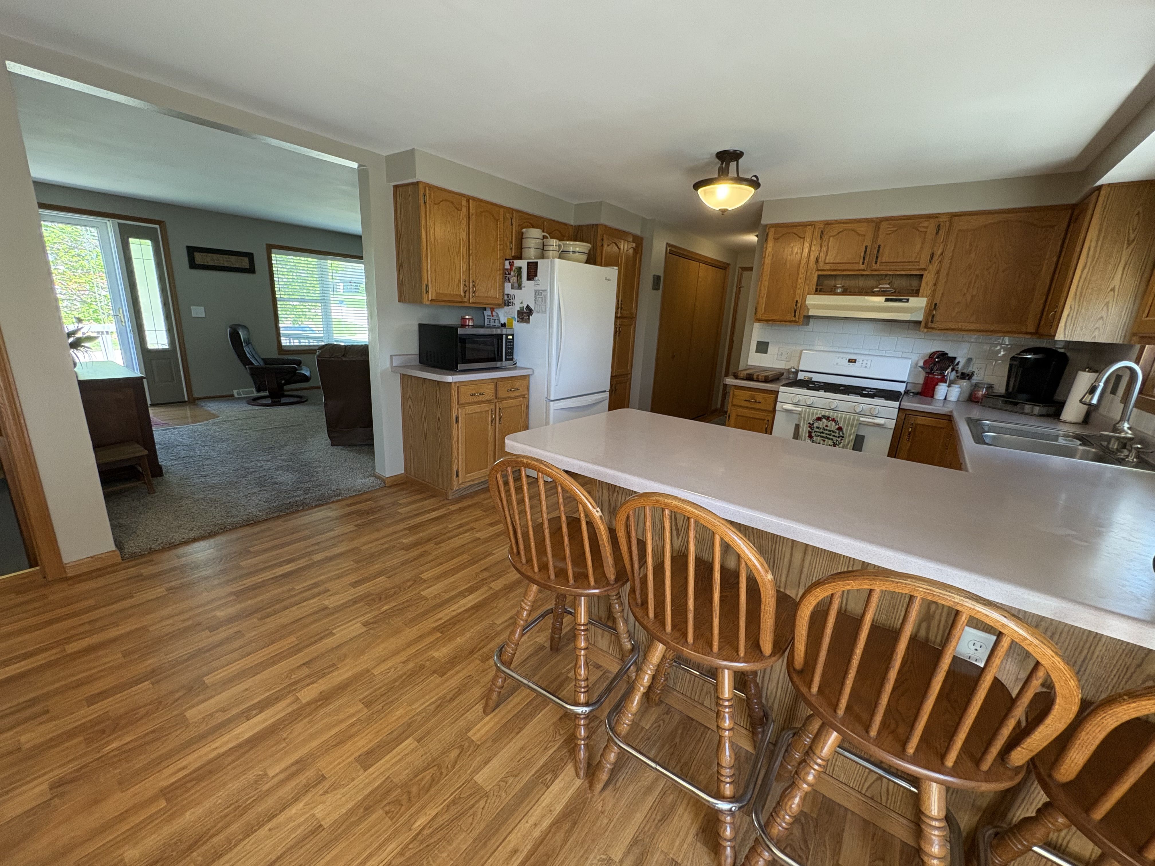 Listing Photo: IMG_8949