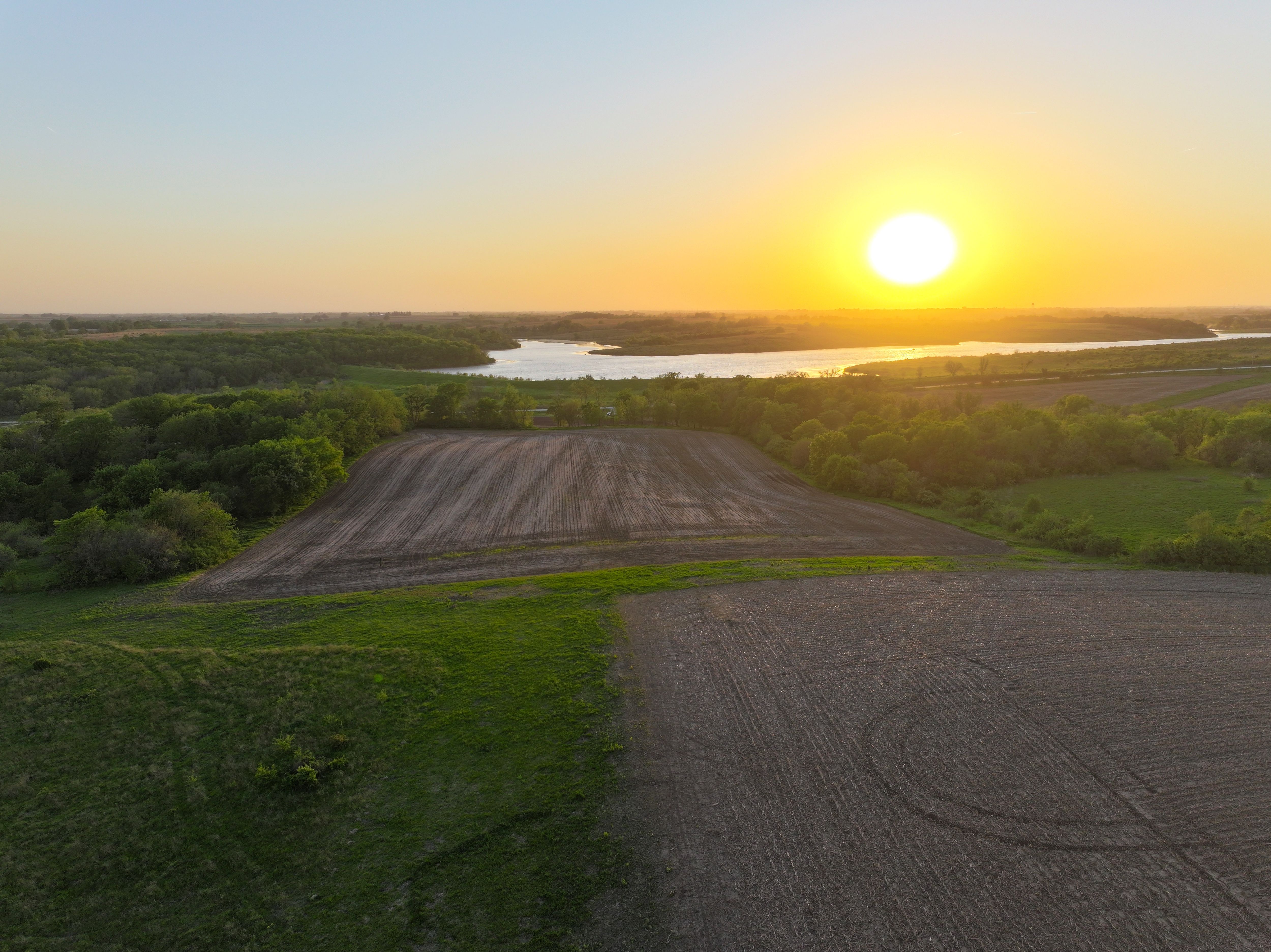 Listing Photo: DJI_20260512201514_0883_D-96