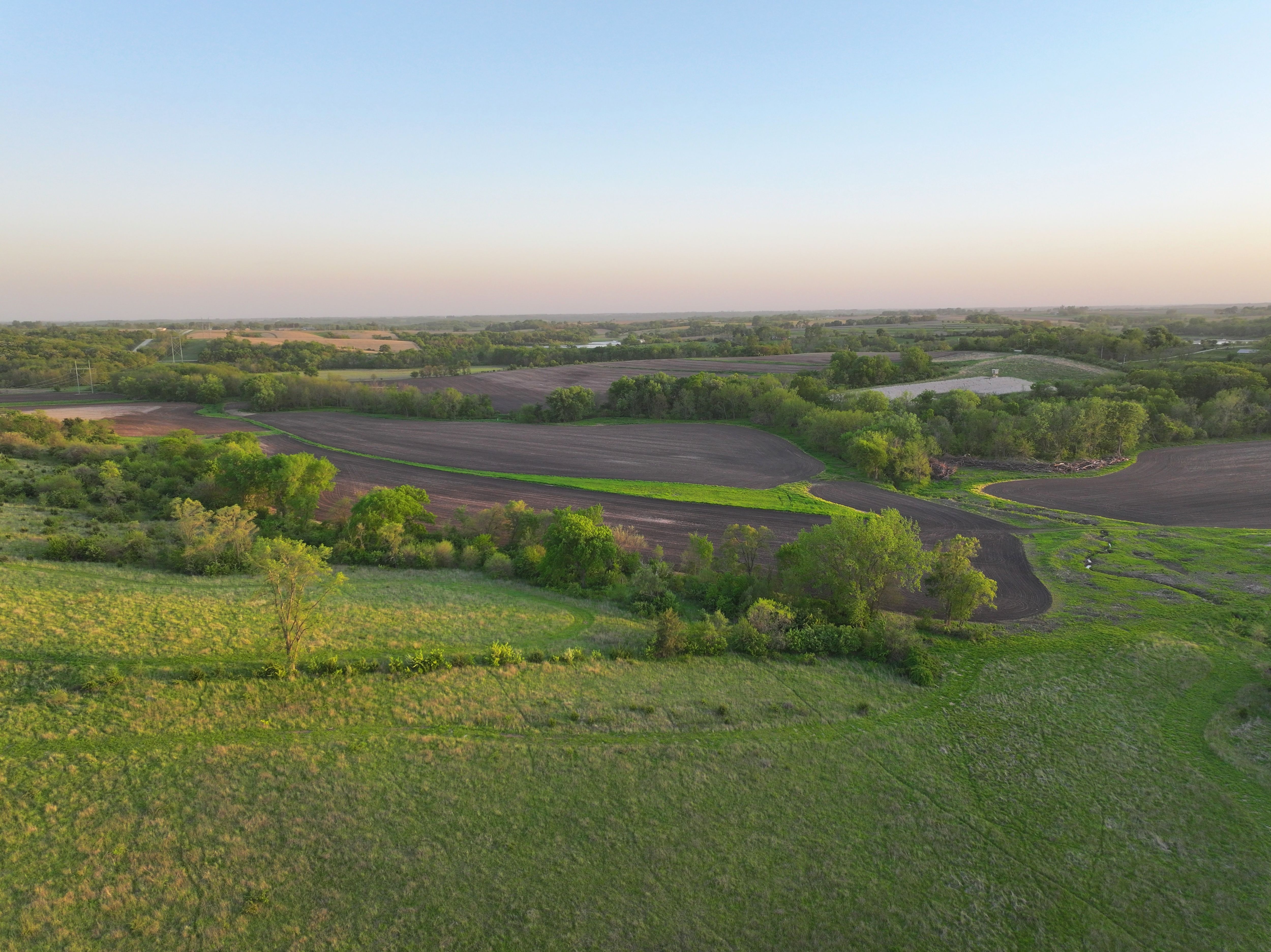Listing Photo: DJI_20260512201545_0887_D-Both