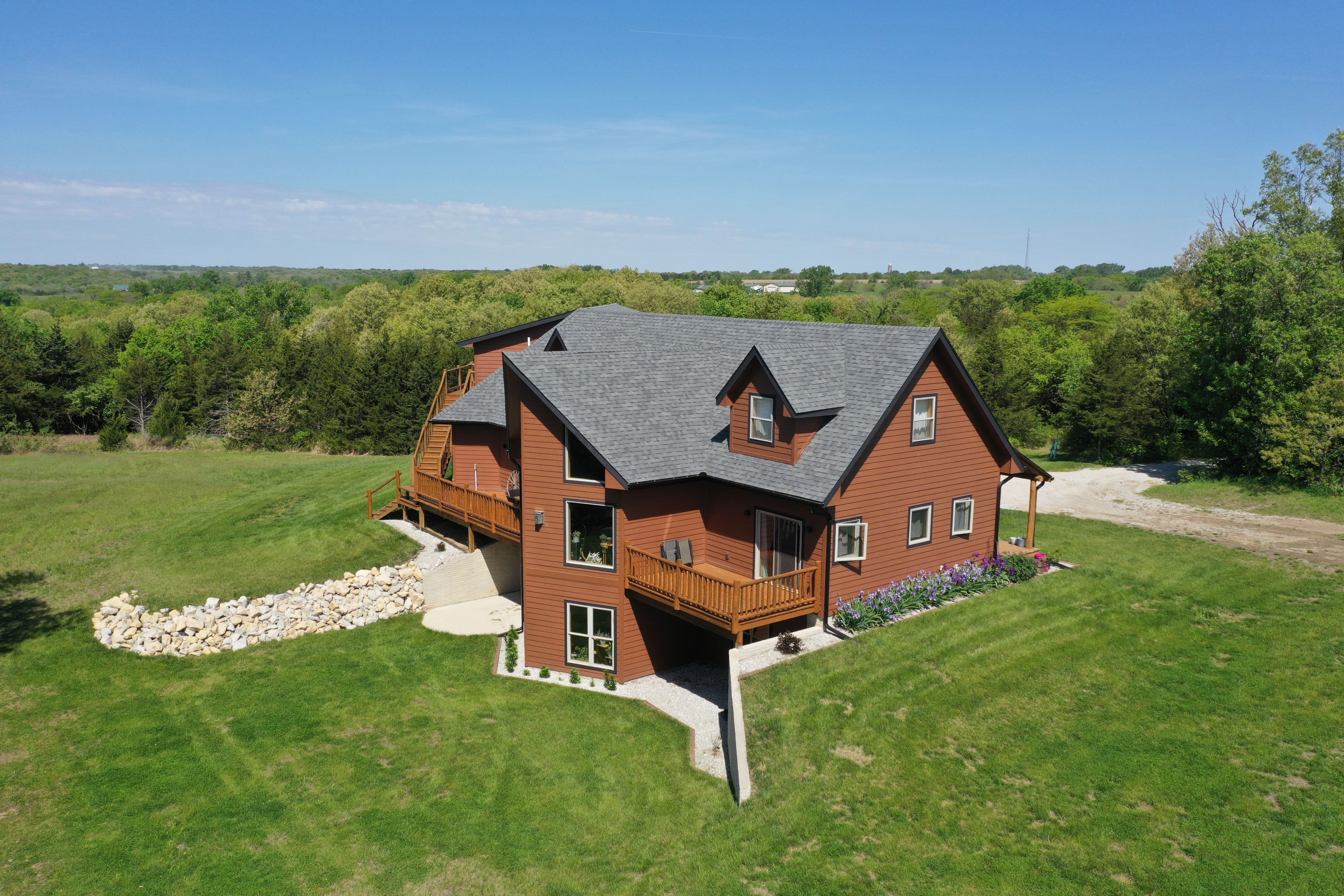 Listing Photo: DJI_0547