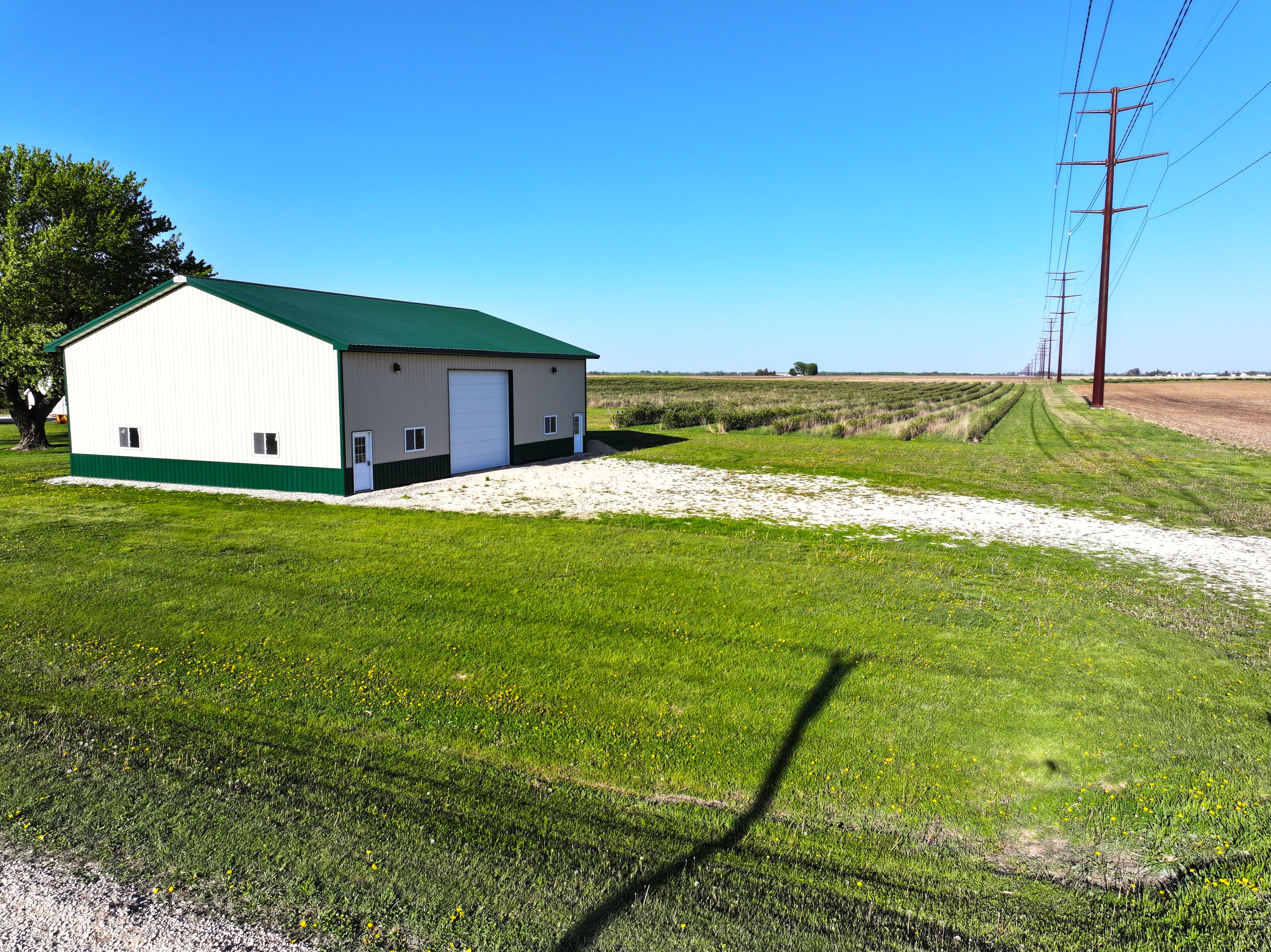 Listing Photo: Pole-Building-Land-For-Sale