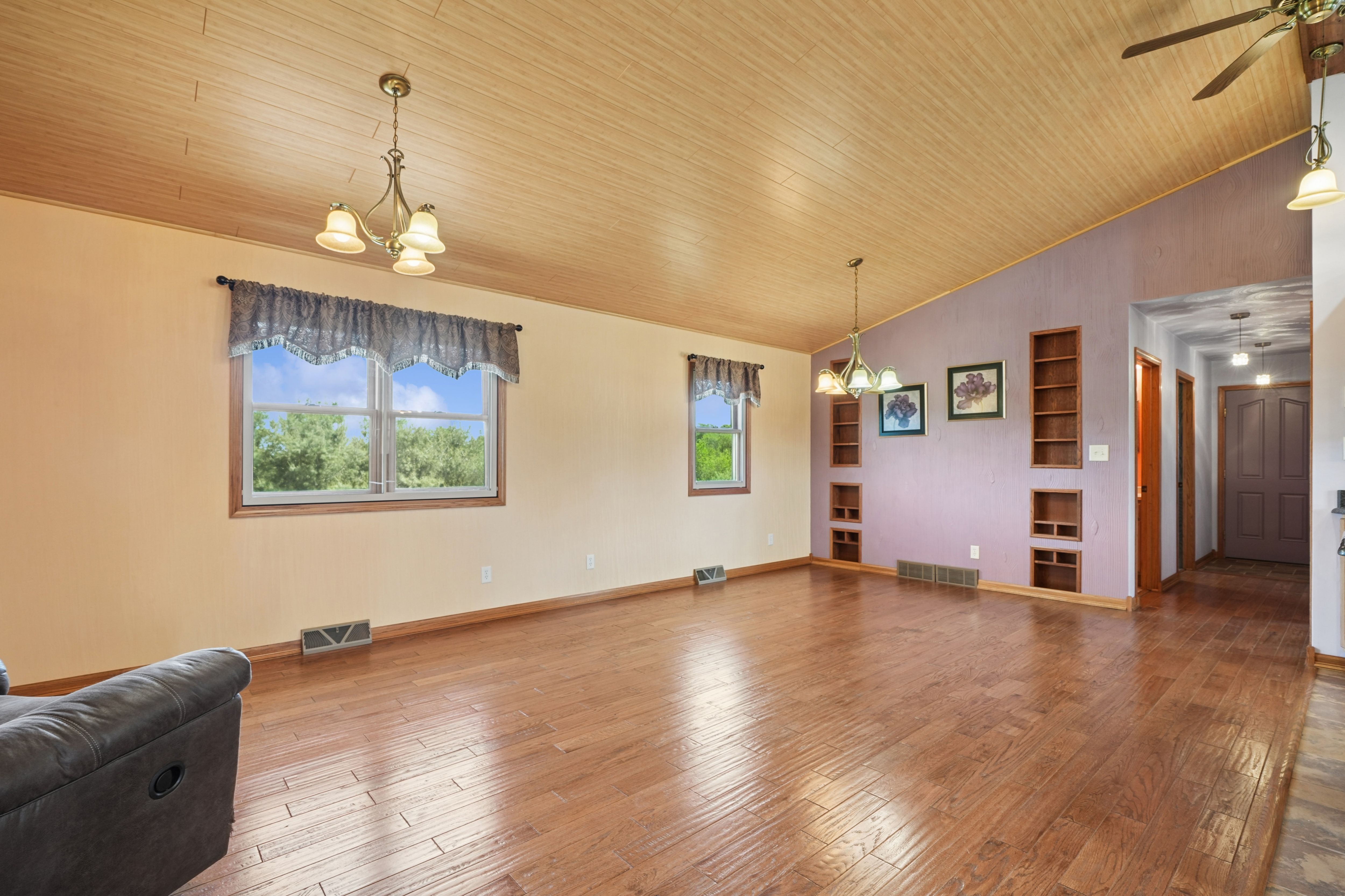 Listing Photo: 08-121_29289_Goose_Hill_RD
