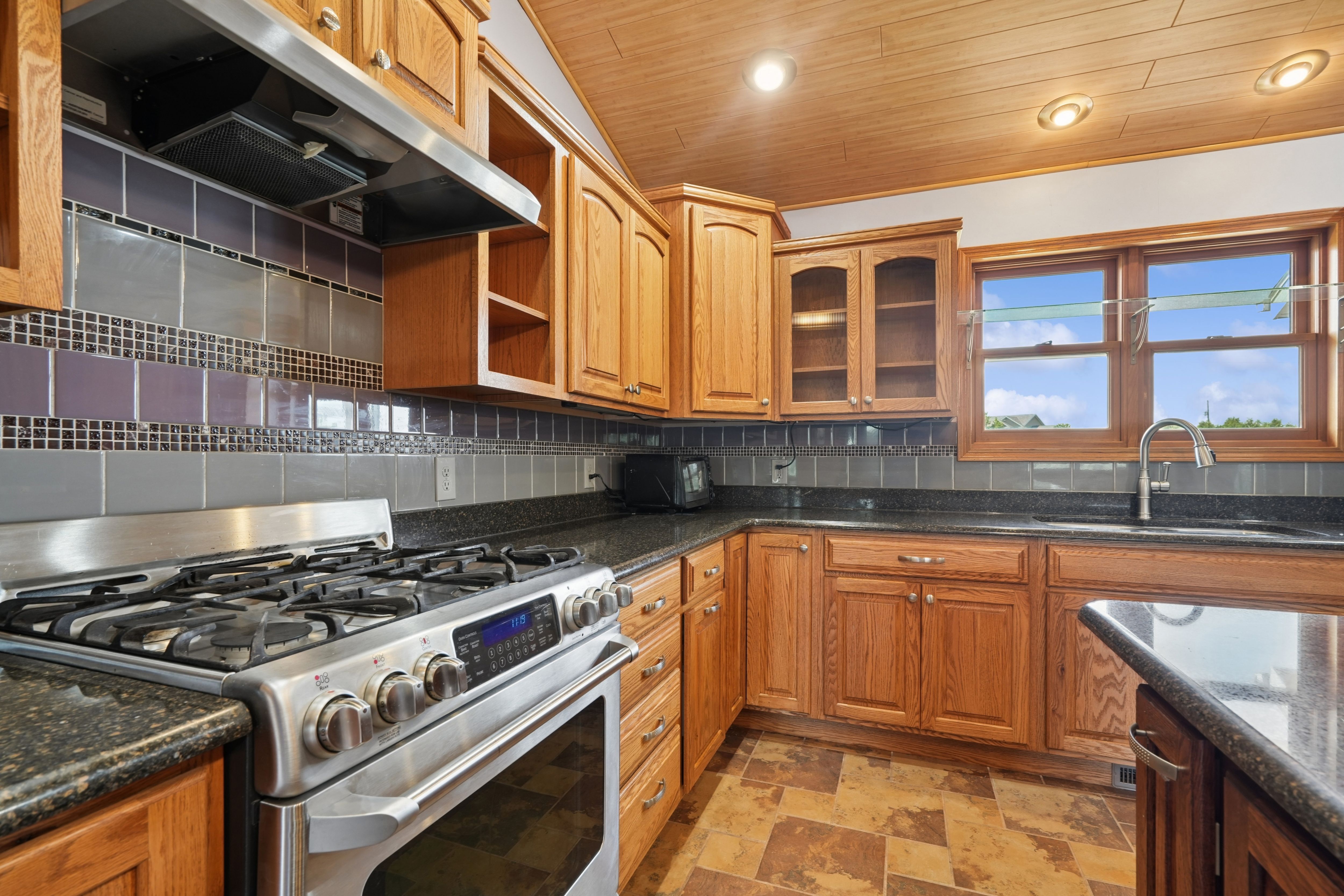 Listing Photo: 13-146_29289_Goose_Hill_RD