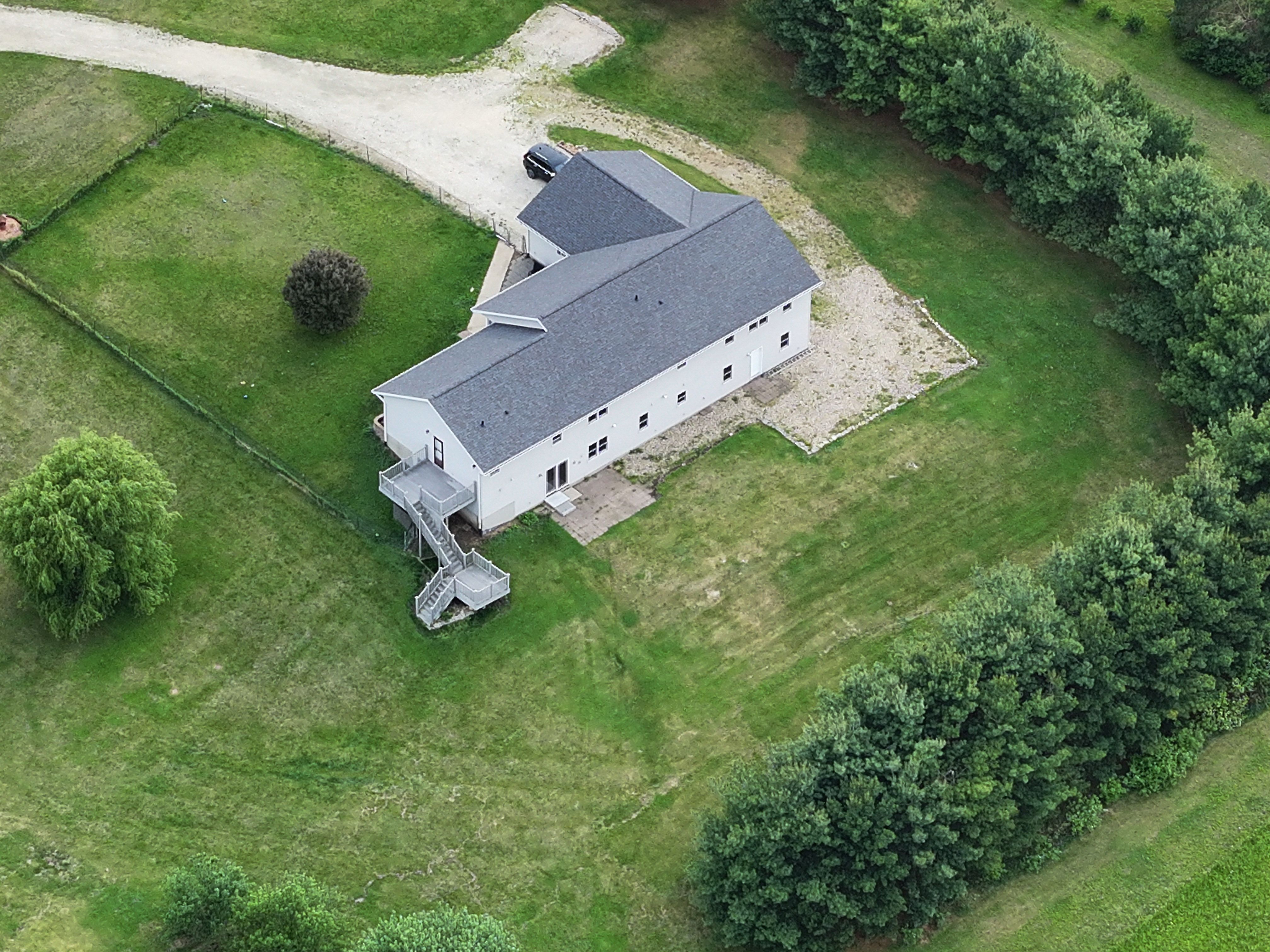 Listing Photo: 9-DJI_20260518175011_0009_D