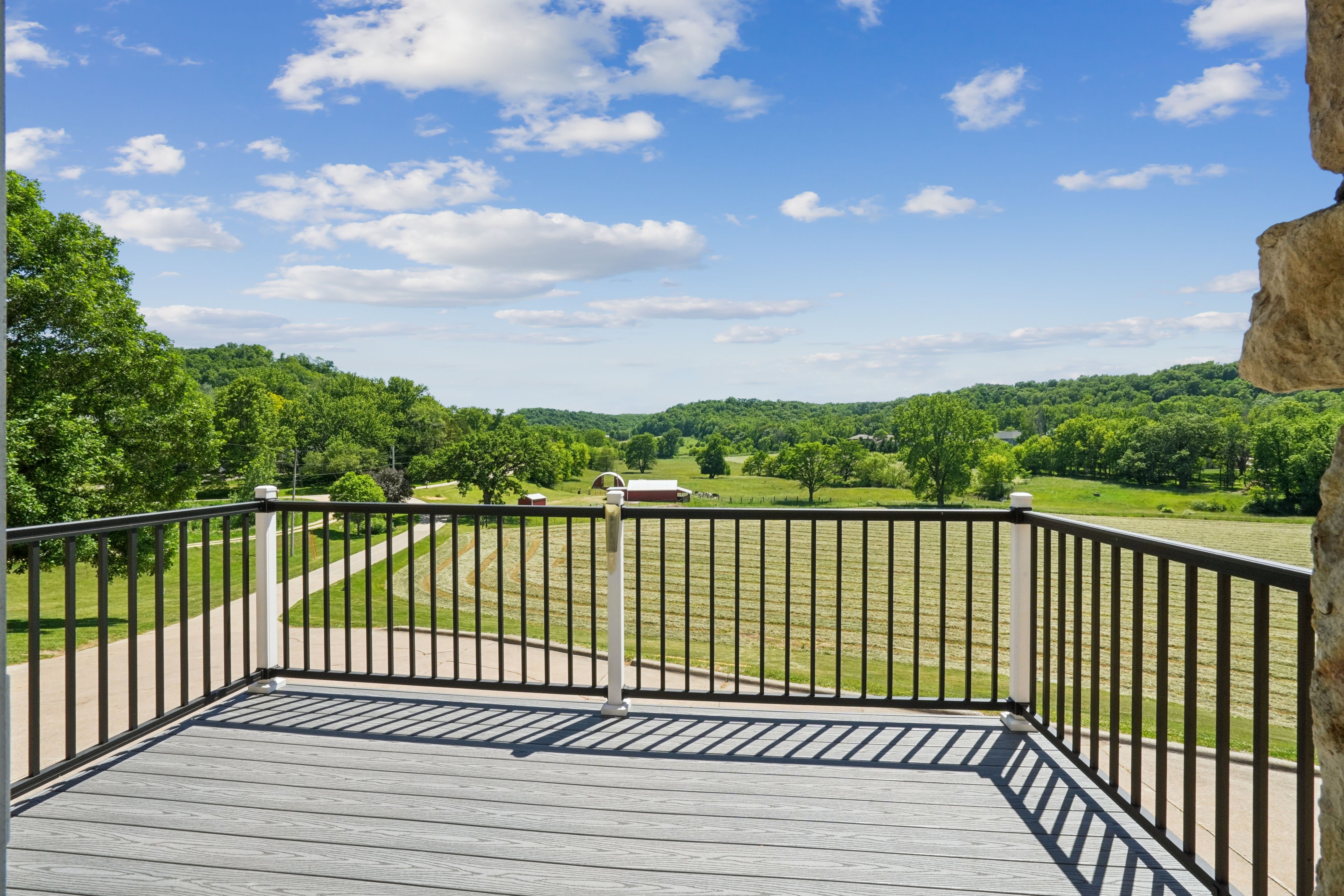 Listing Photo: 10-136_8311_Hidden_Valley_Rd
