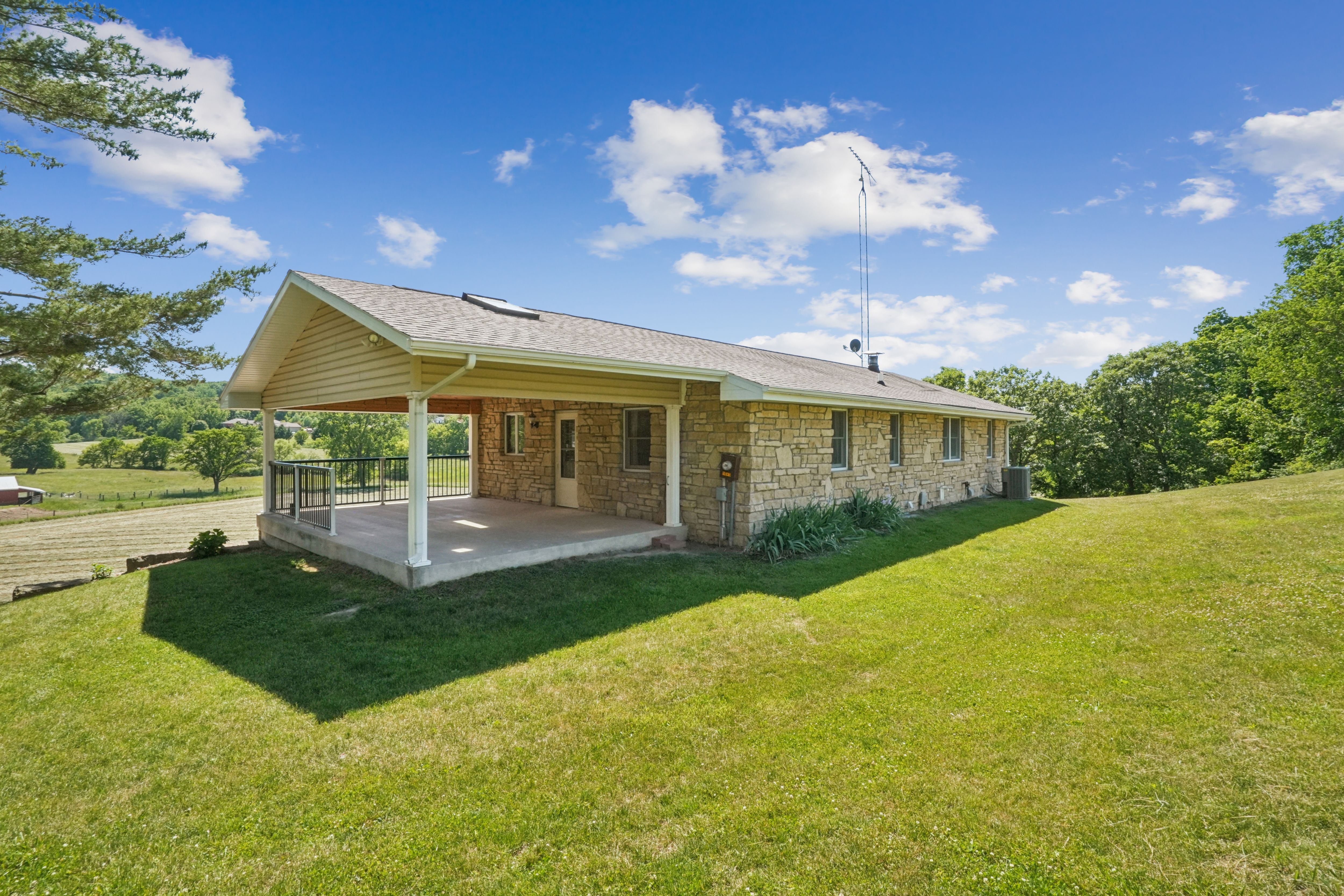 Listing Photo: 37-271_8311_Hidden_Valley_Rd