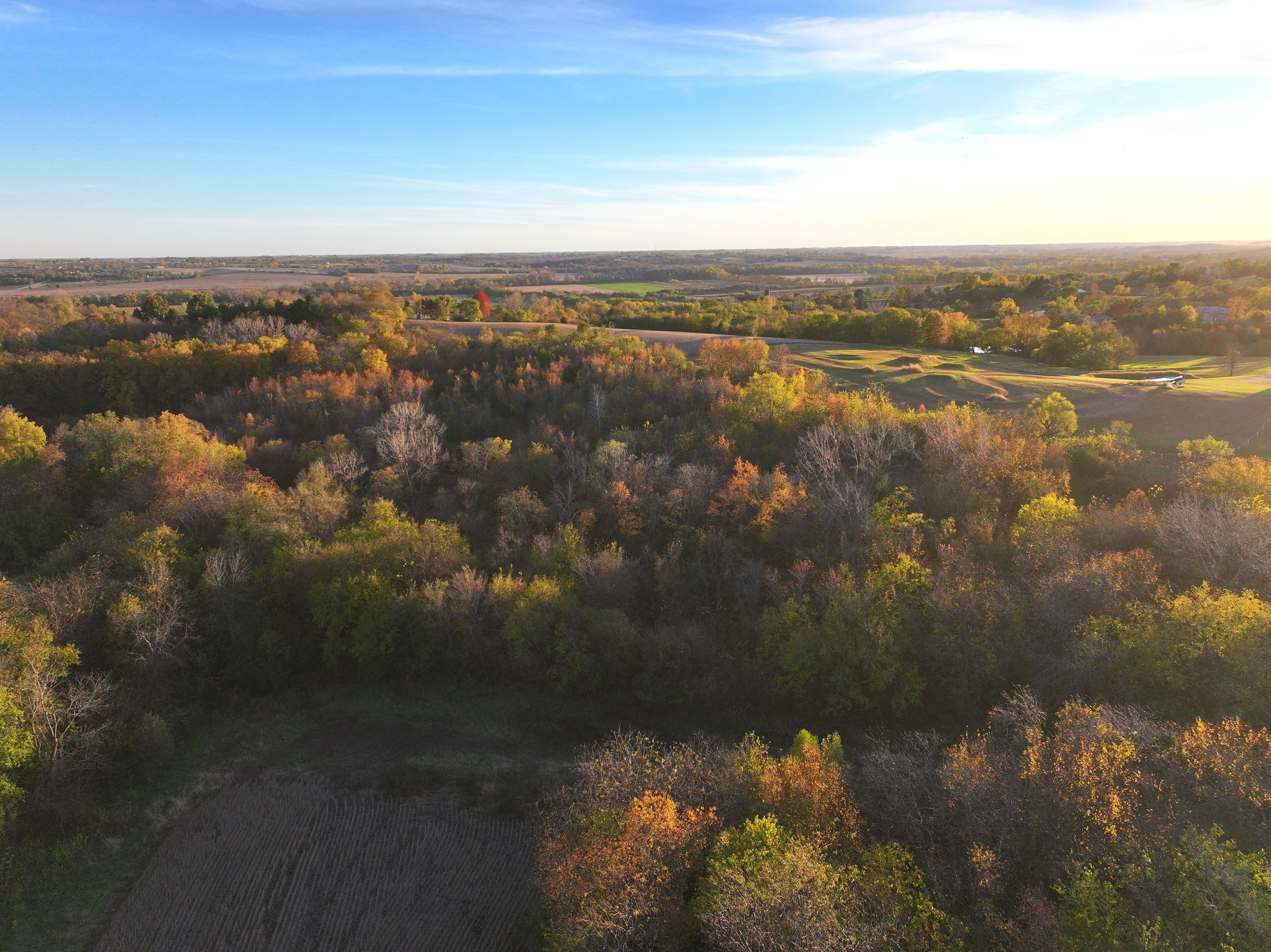 Listing Photo: DJI_20251030095409_0194_D-1