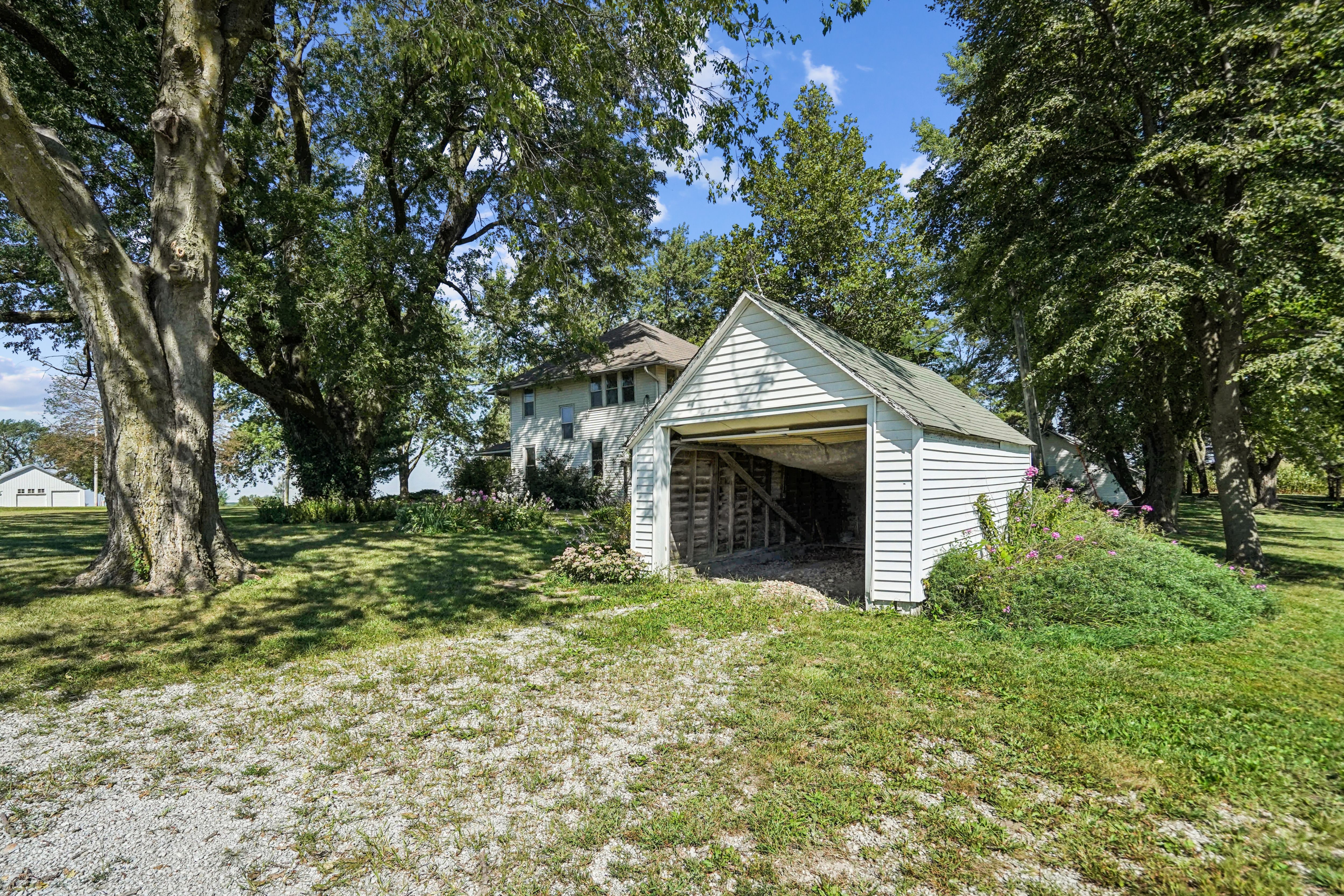 Listing Photo: 29-231_1824_G_Ave