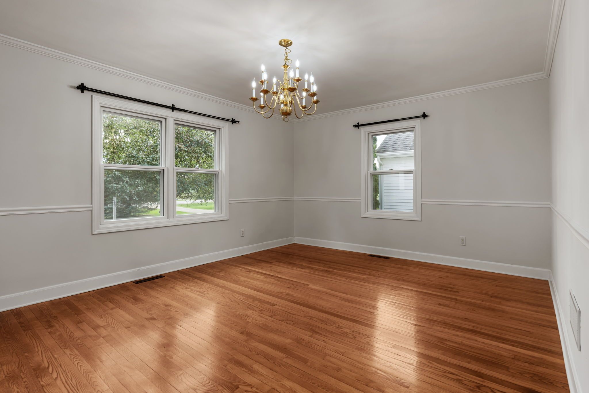 Listing Photo: 29-web-or-mls-DSC02570