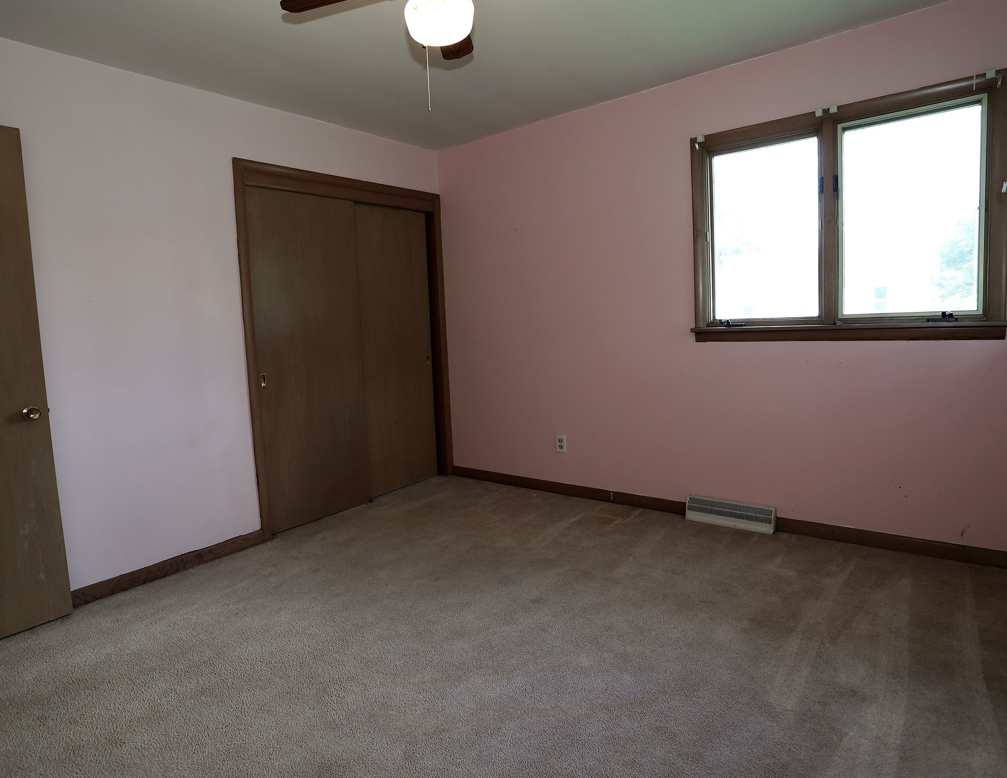 Listing Photo: 3D8A4729