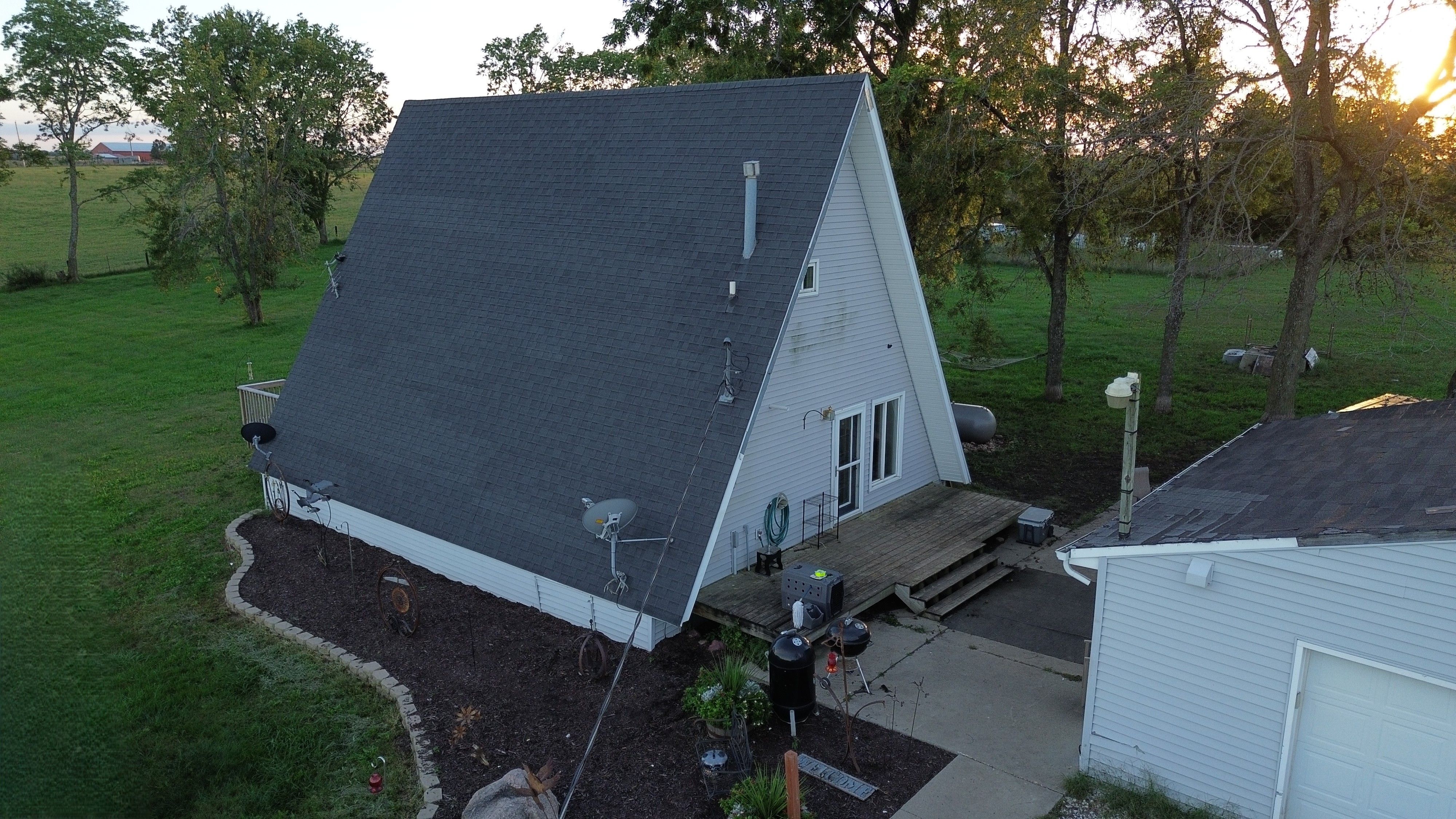 Listing Photo: 20