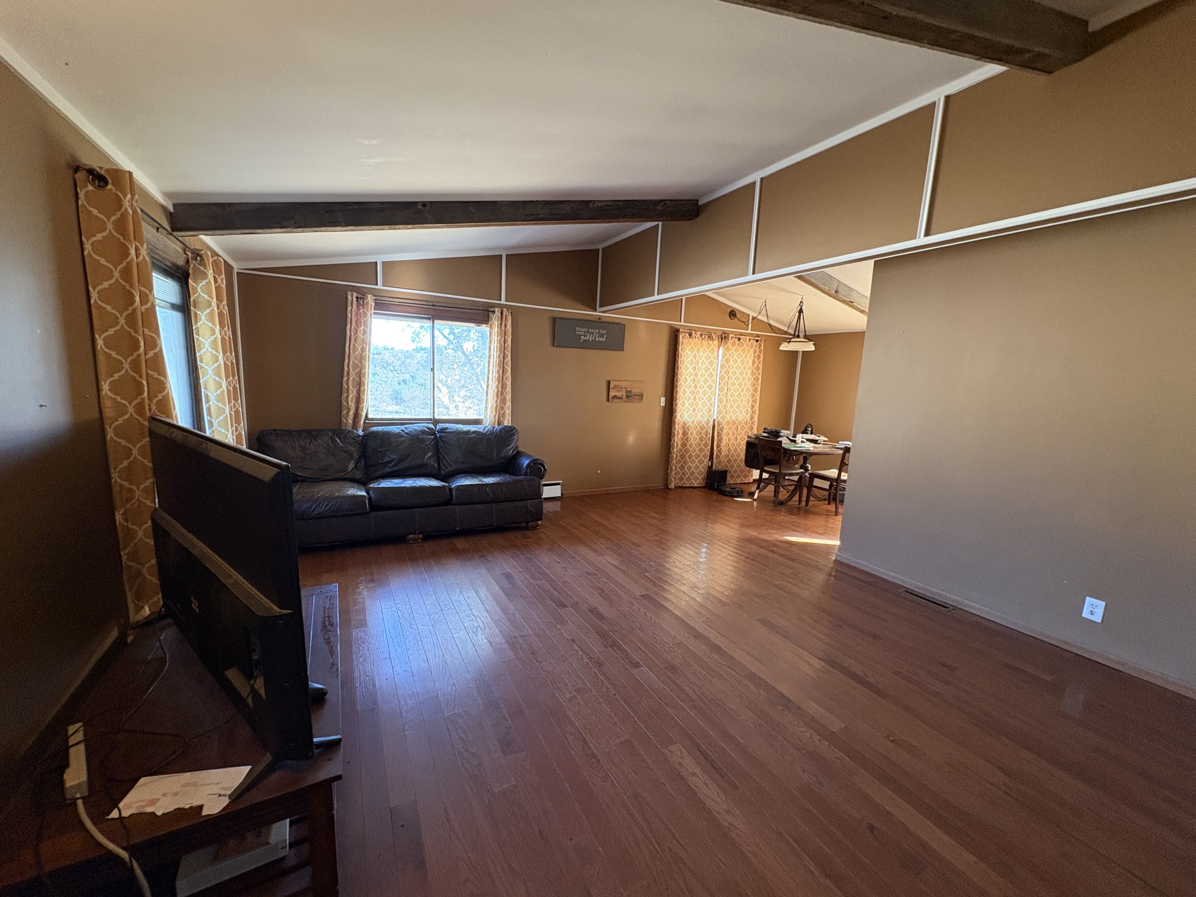 Listing Photo: IMG_1405