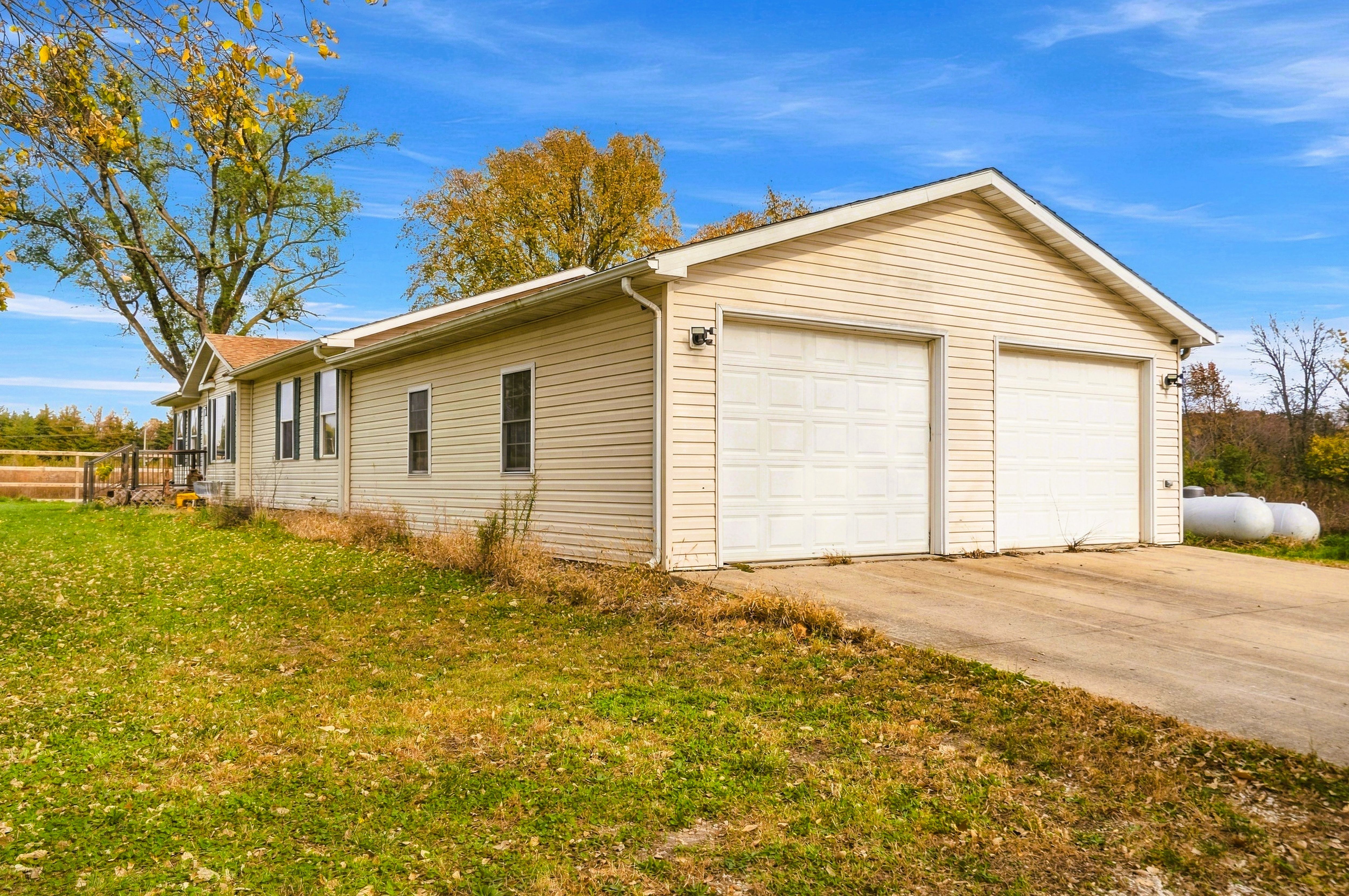 Listing Photo: 20-194_1370_231st_Rd